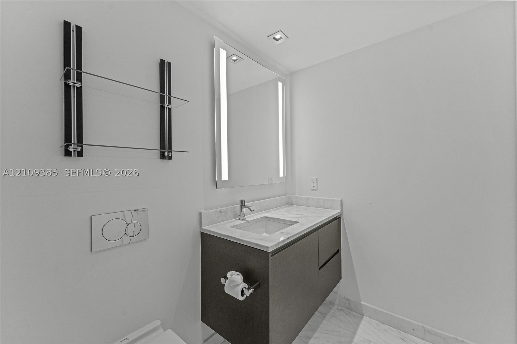 1451 Brickell Ave #1504 Miami, FL 33131