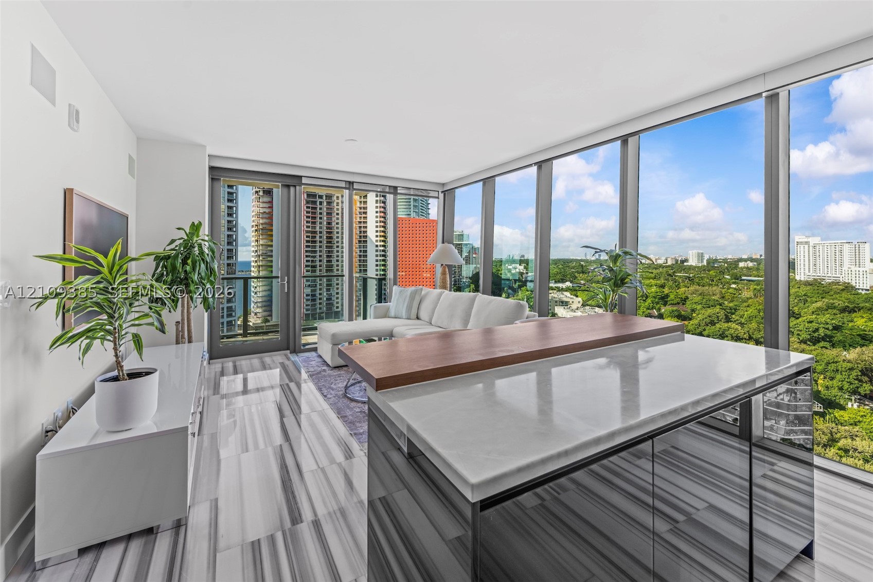 1451 Brickell Ave #1504 Miami, FL 33131