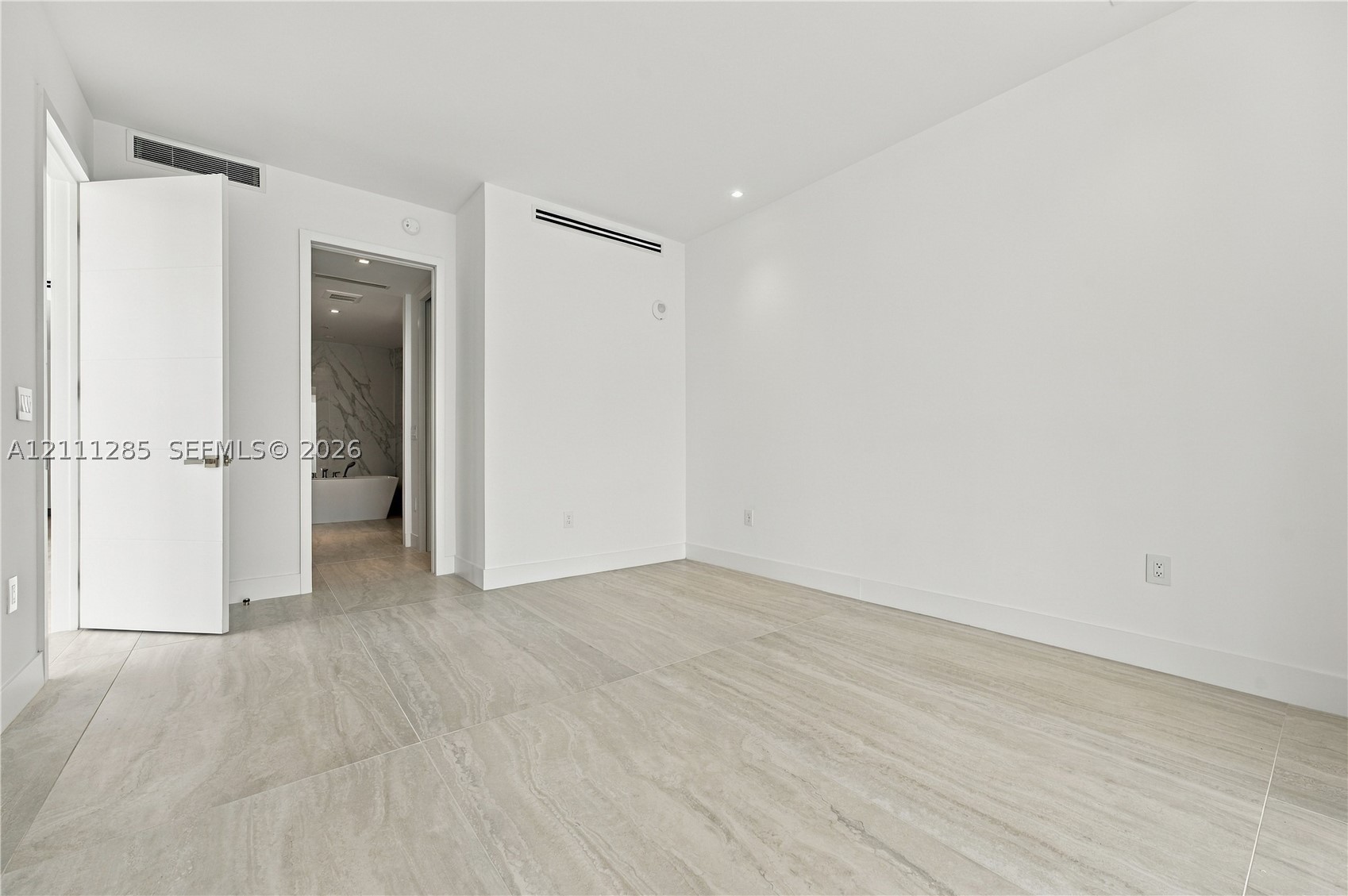 4714 N Flagler Dr #1702 West Palm Beach, FL 33407