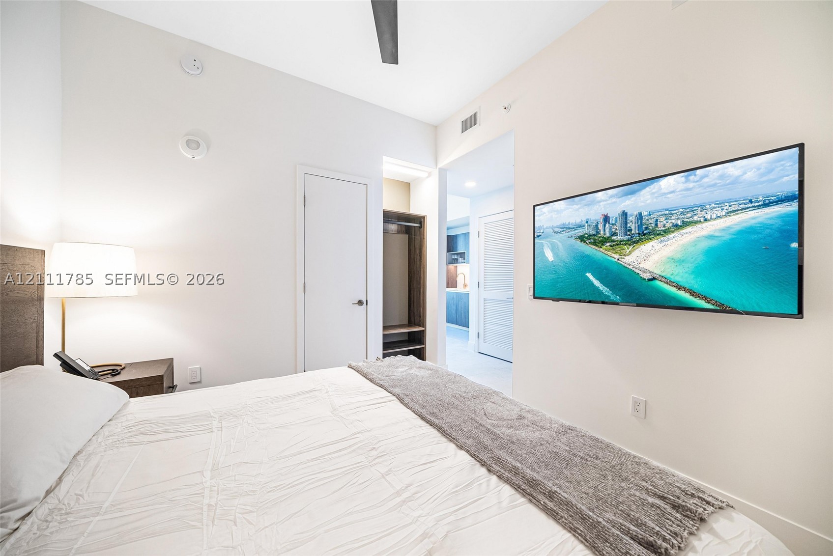 image Gale Residences24