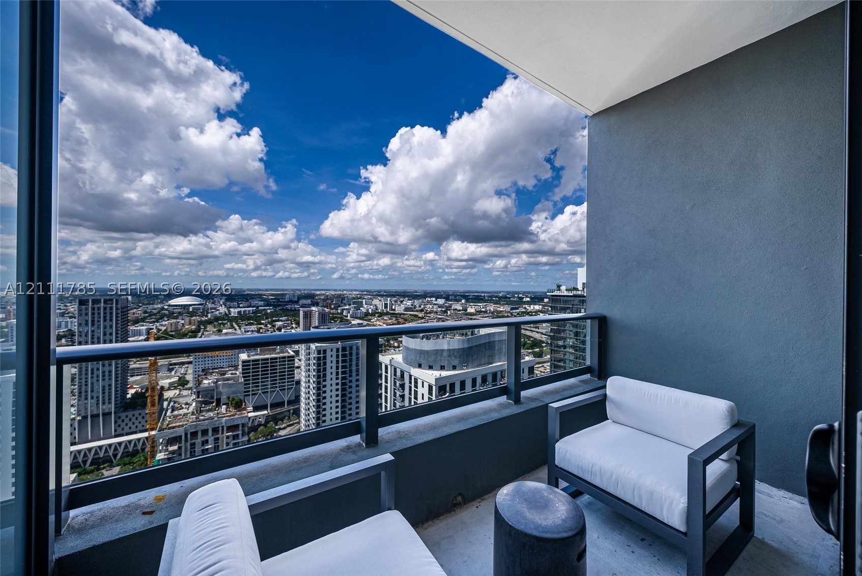 image Gale Residences5