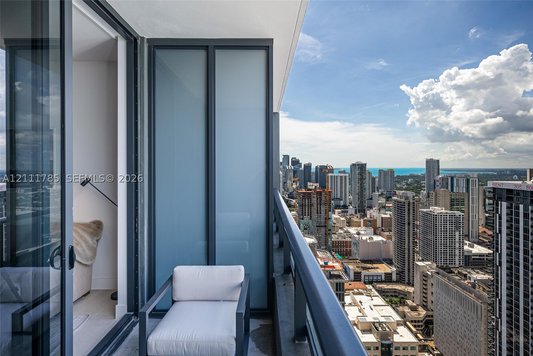 image Gale Residences7