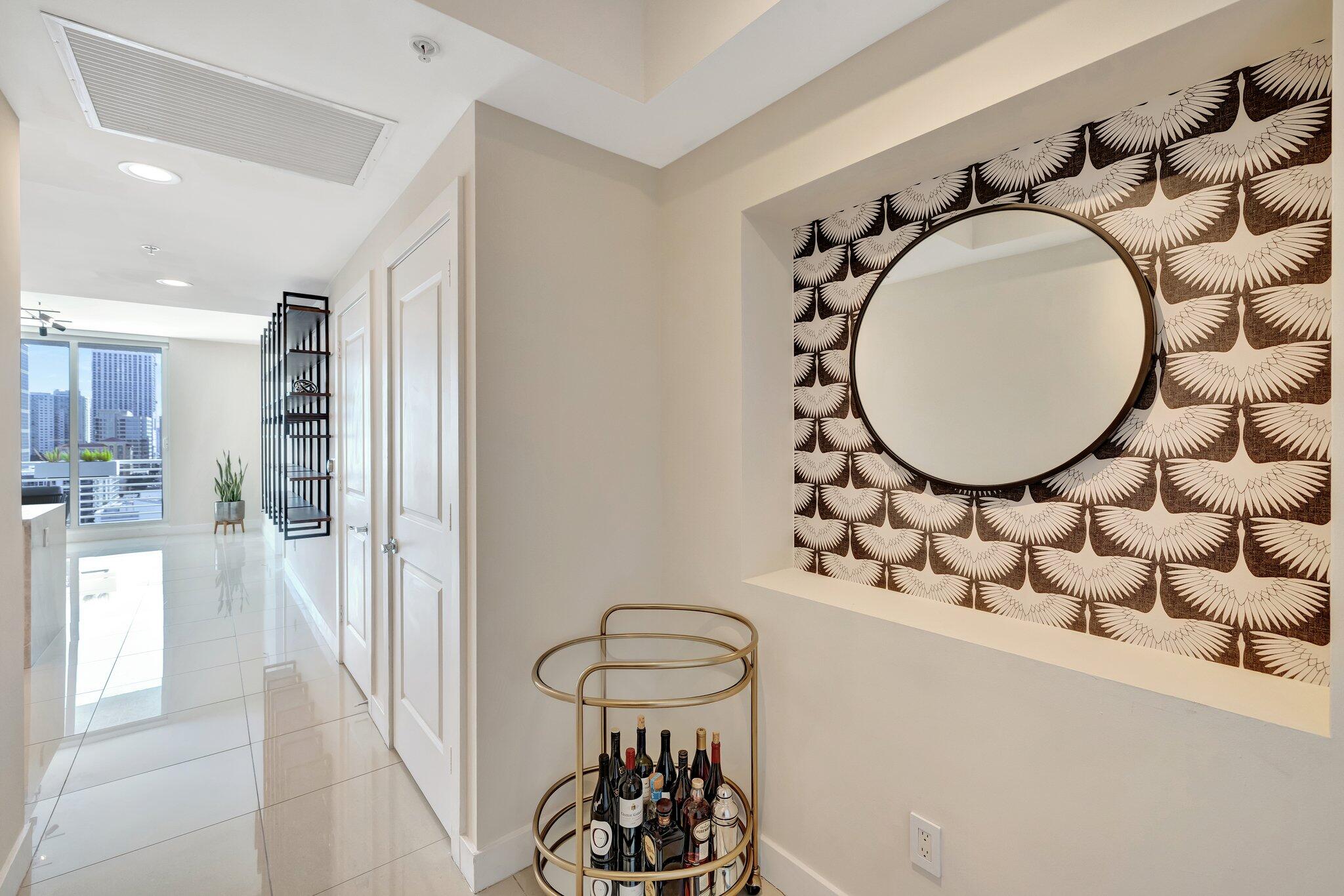 315 NE 3rd #1505 Fort Lauderdale, FL 33301