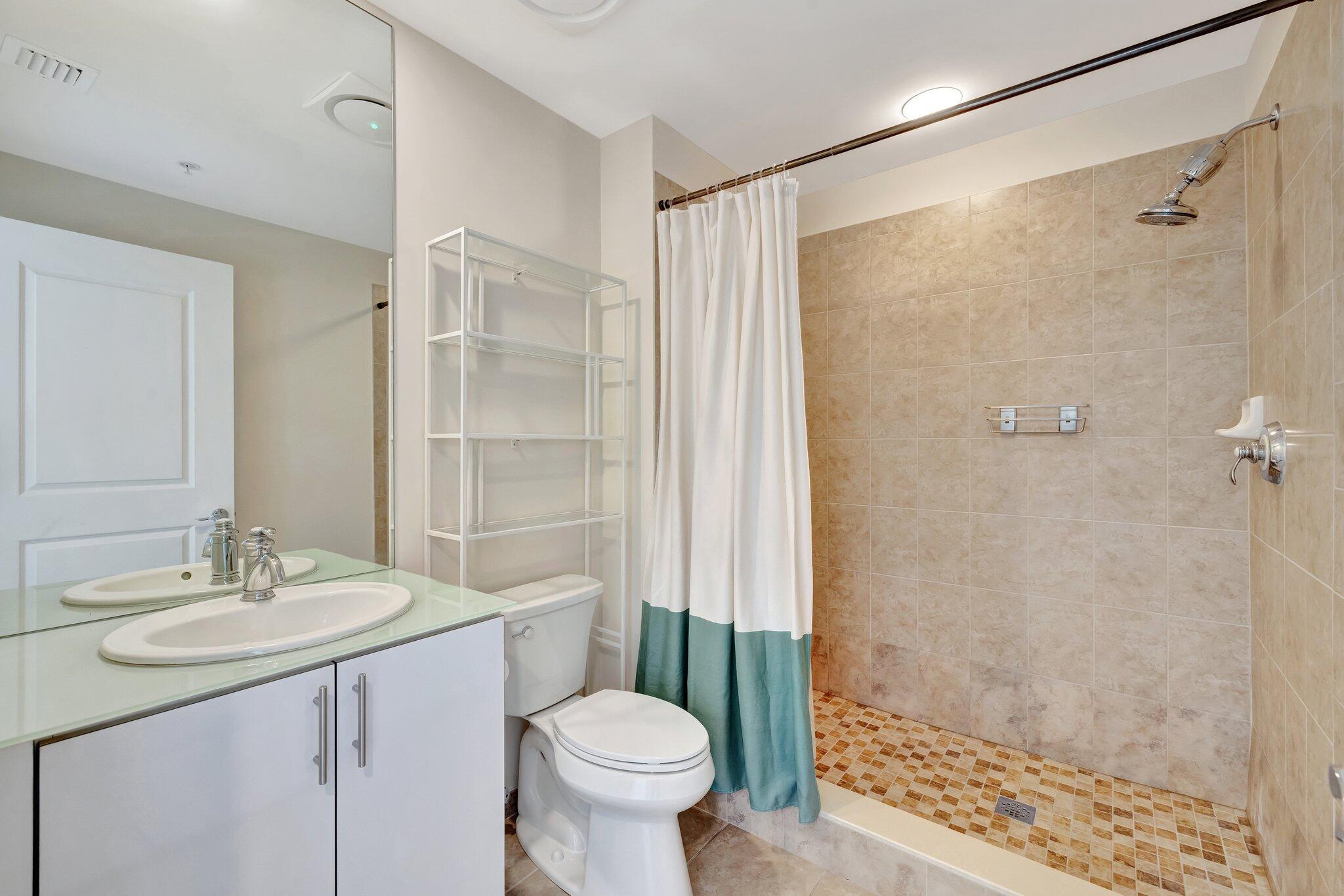 315 NE 3rd #1505 Fort Lauderdale, FL 33301