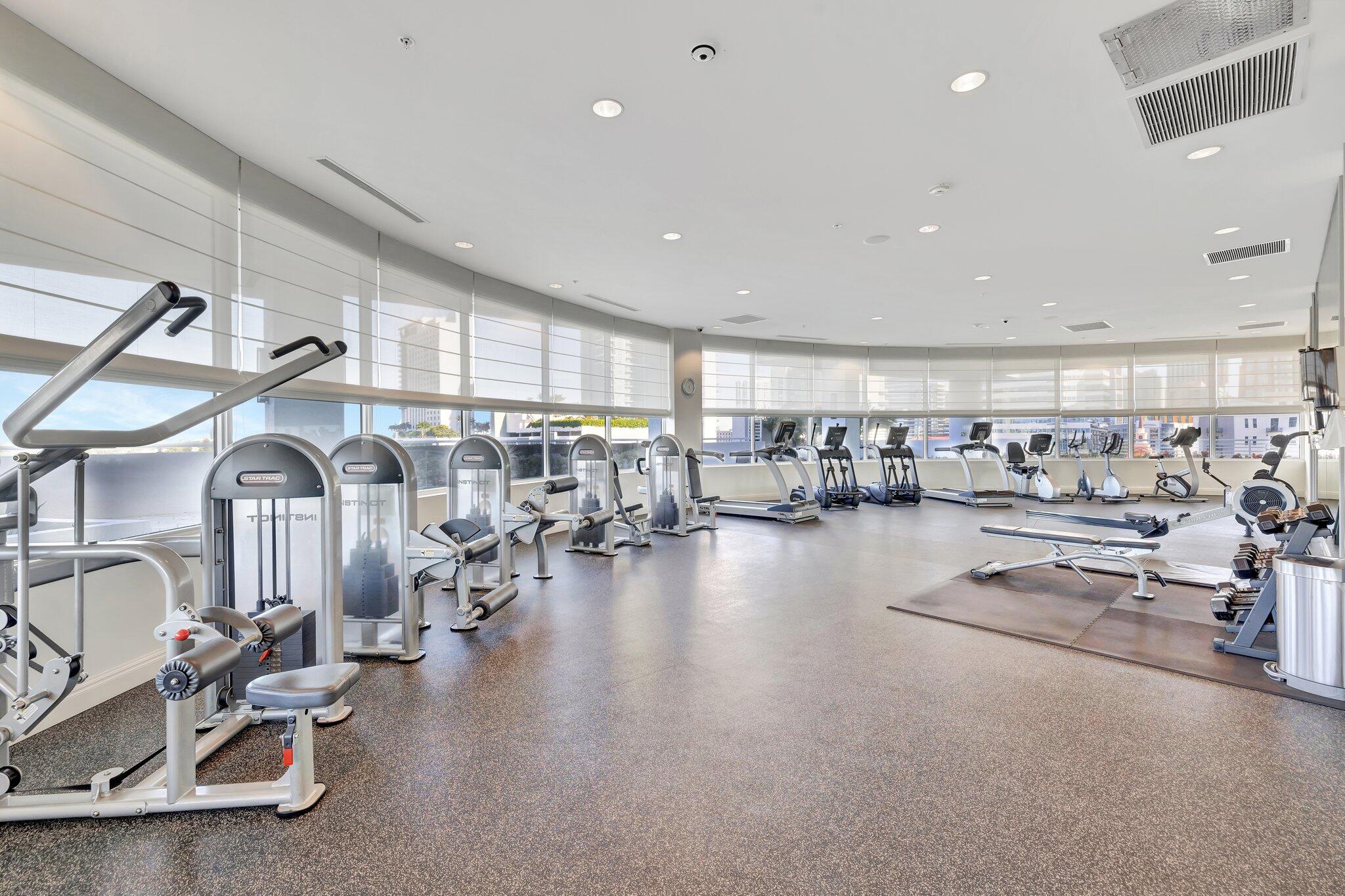 315 NE 3rd #1505 Fort Lauderdale, FL 33301