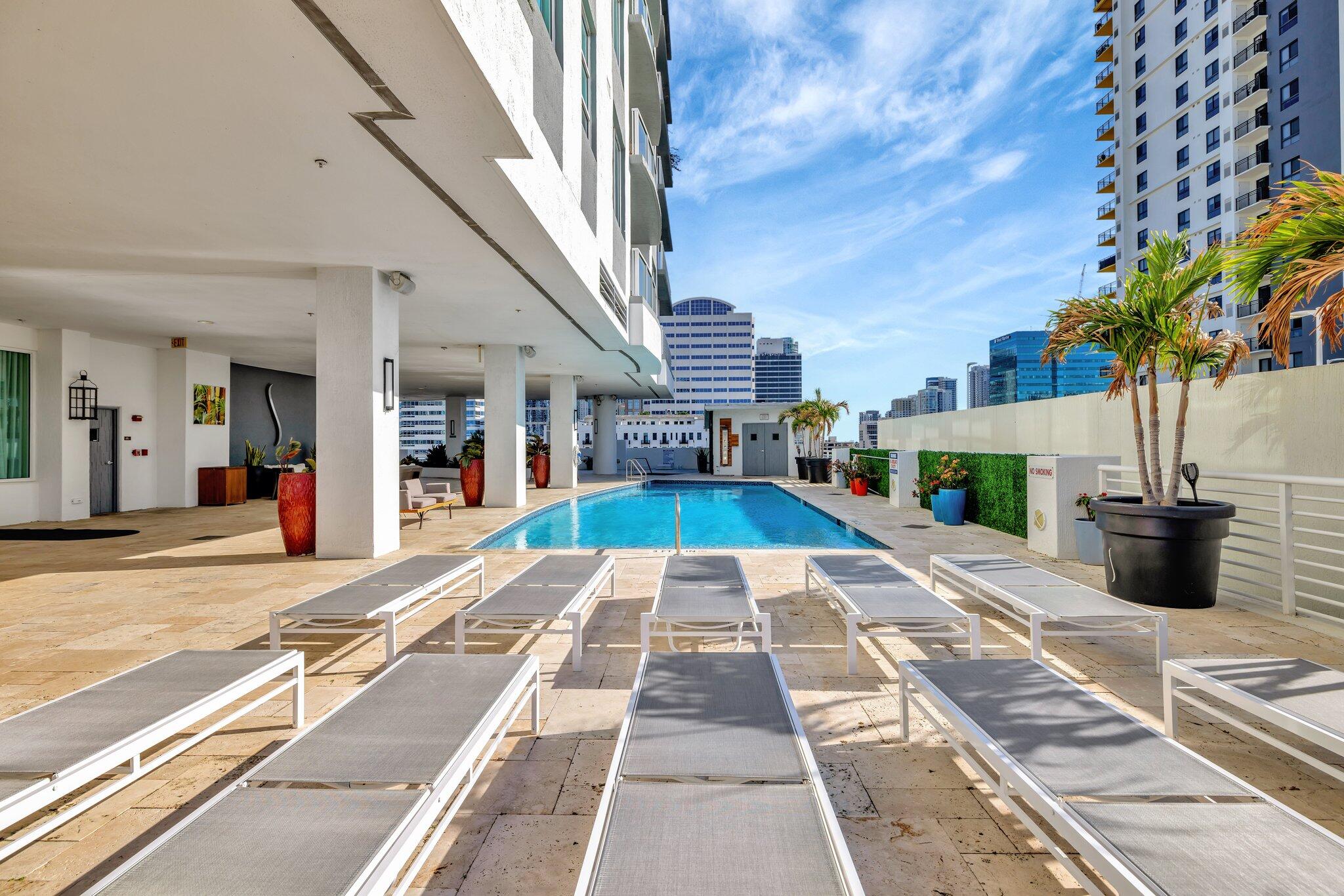 315 NE 3rd #1505 Fort Lauderdale, FL 33301