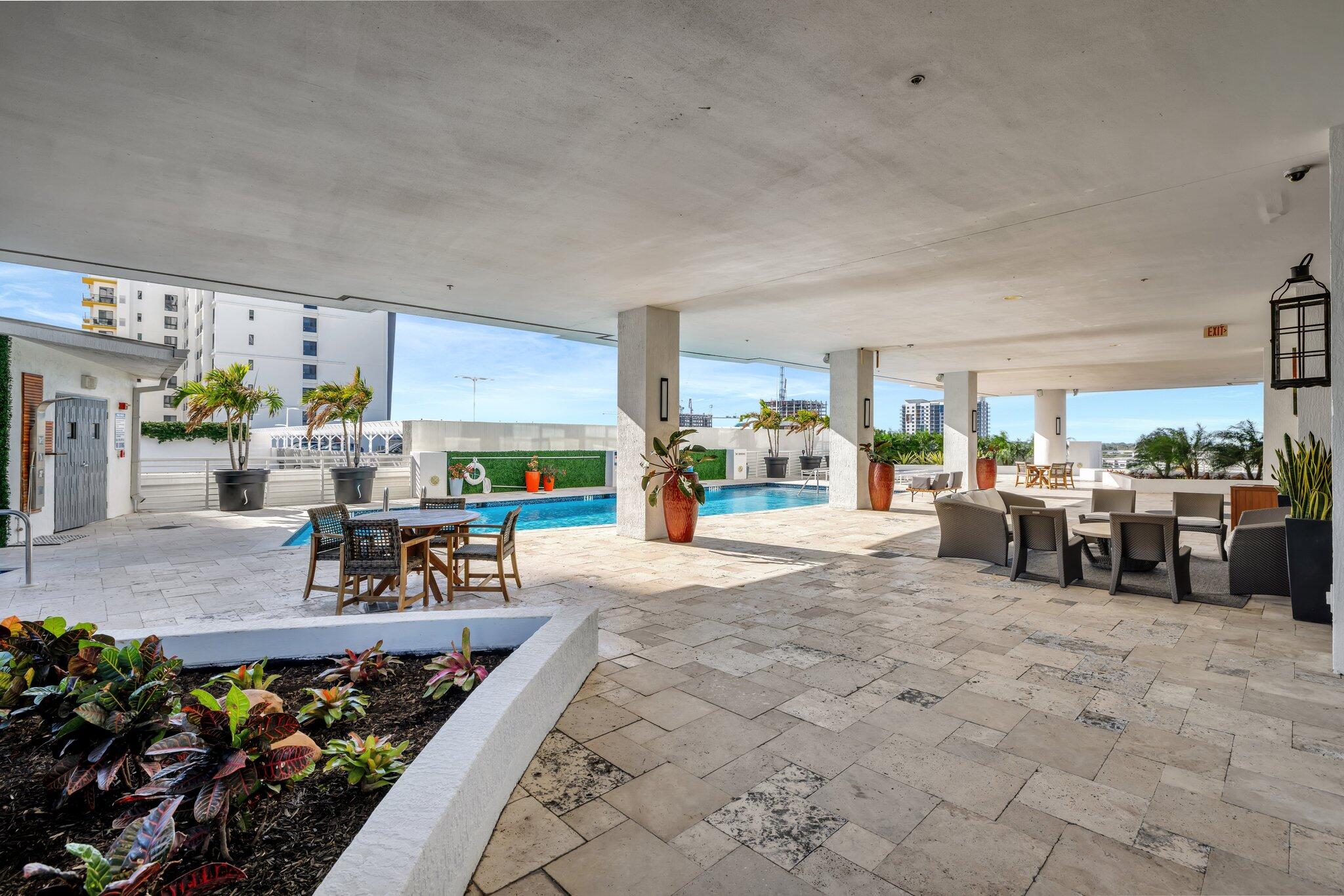 315 NE 3rd #1505 Fort Lauderdale, FL 33301