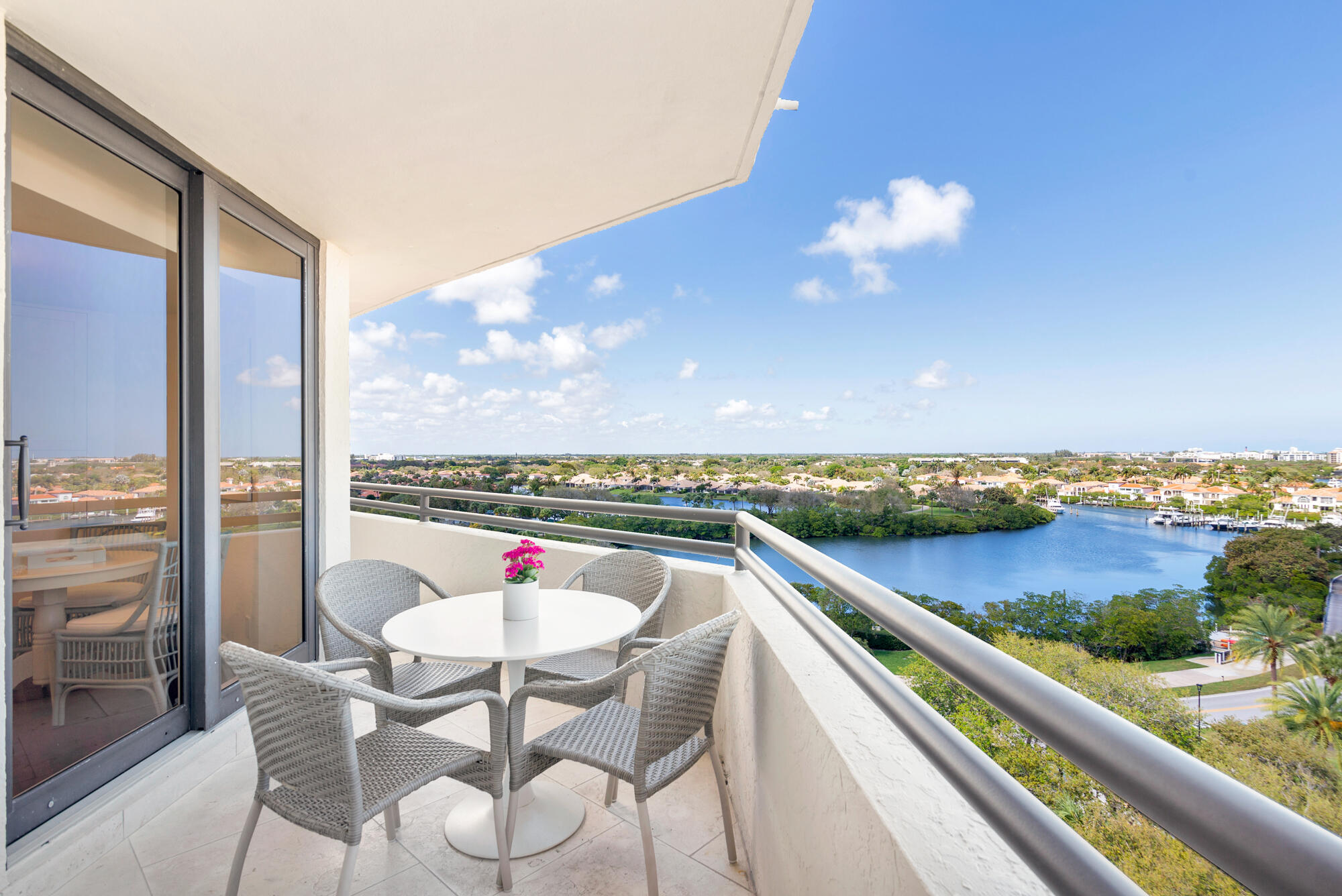 3322 Casseekey Is #902 Jupiter, FL 33477