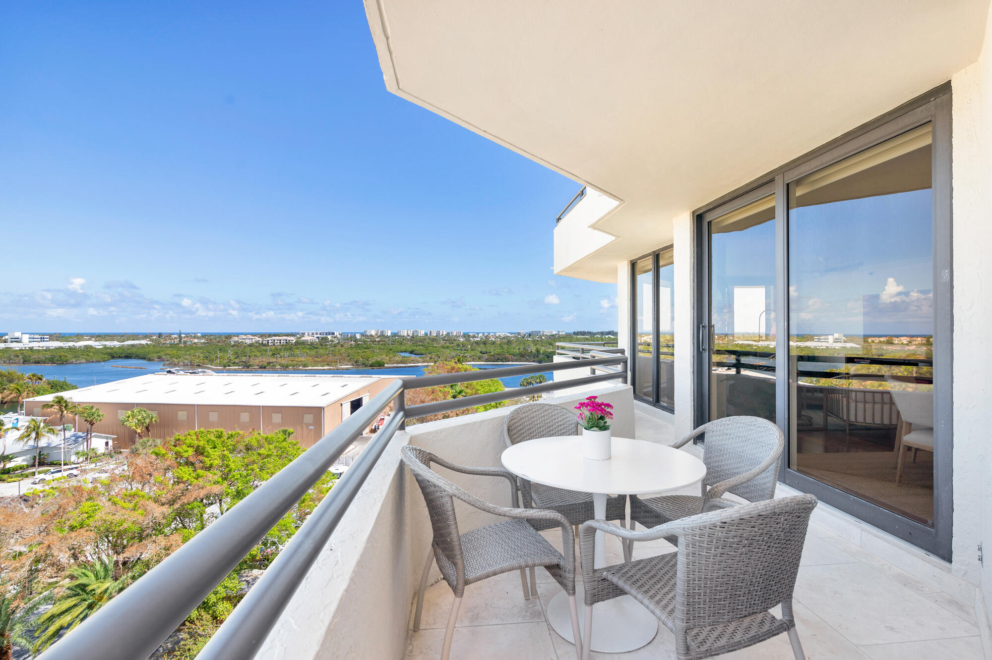 3322 Casseekey Is #902 Jupiter, FL 33477