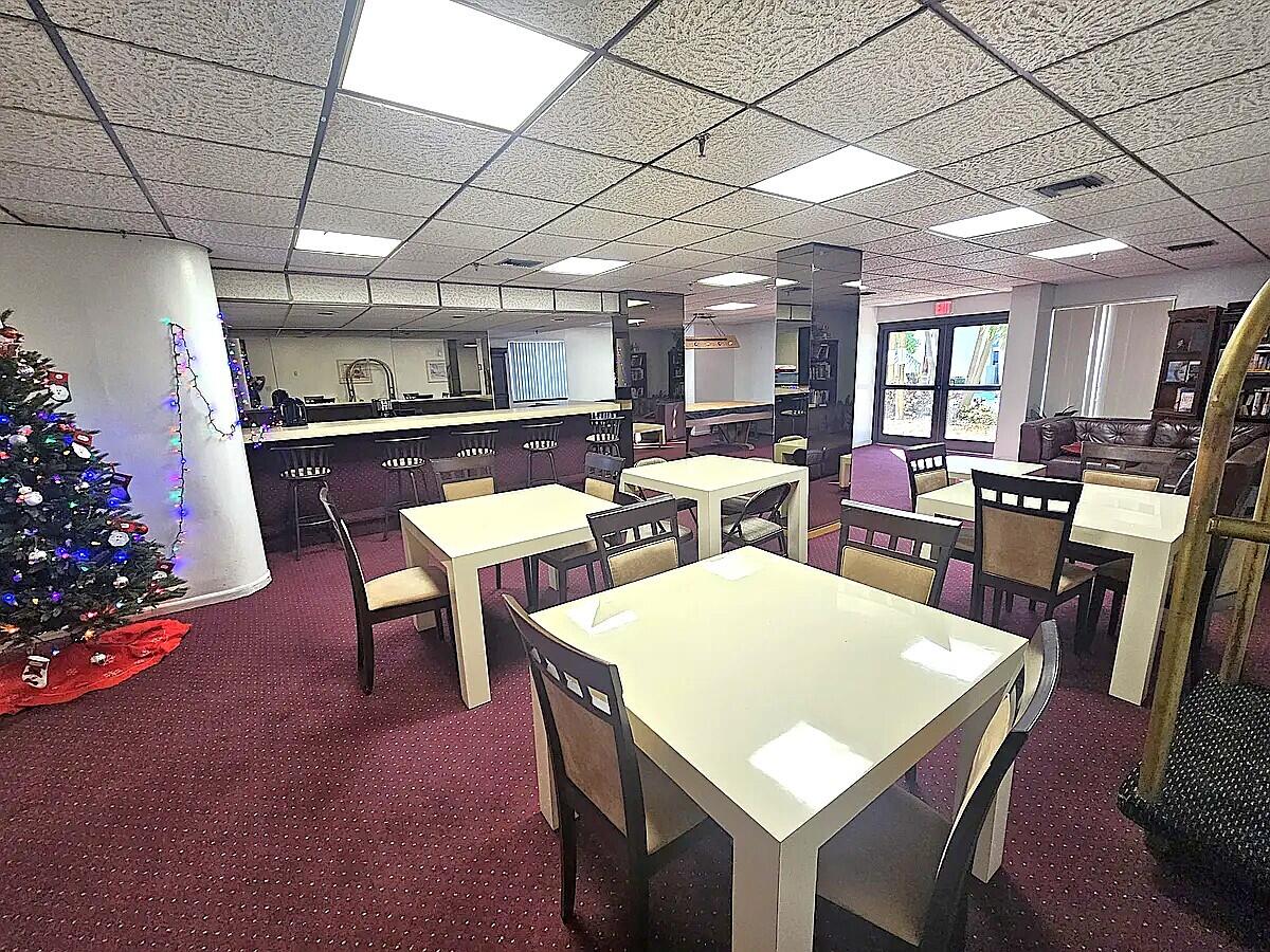 3031 N Ocean #805 Fort Lauderdale, FL 33308