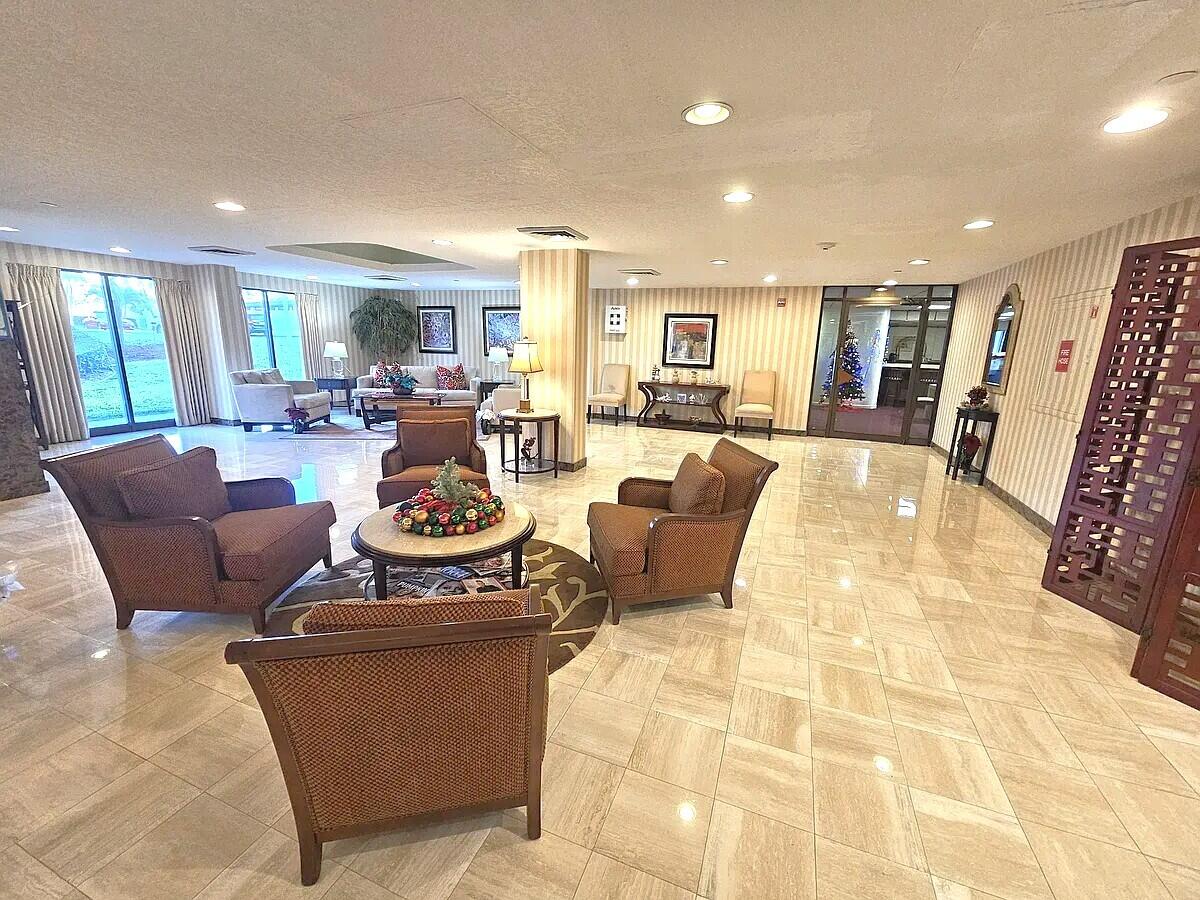 3031 N Ocean #805 Fort Lauderdale, FL 33308