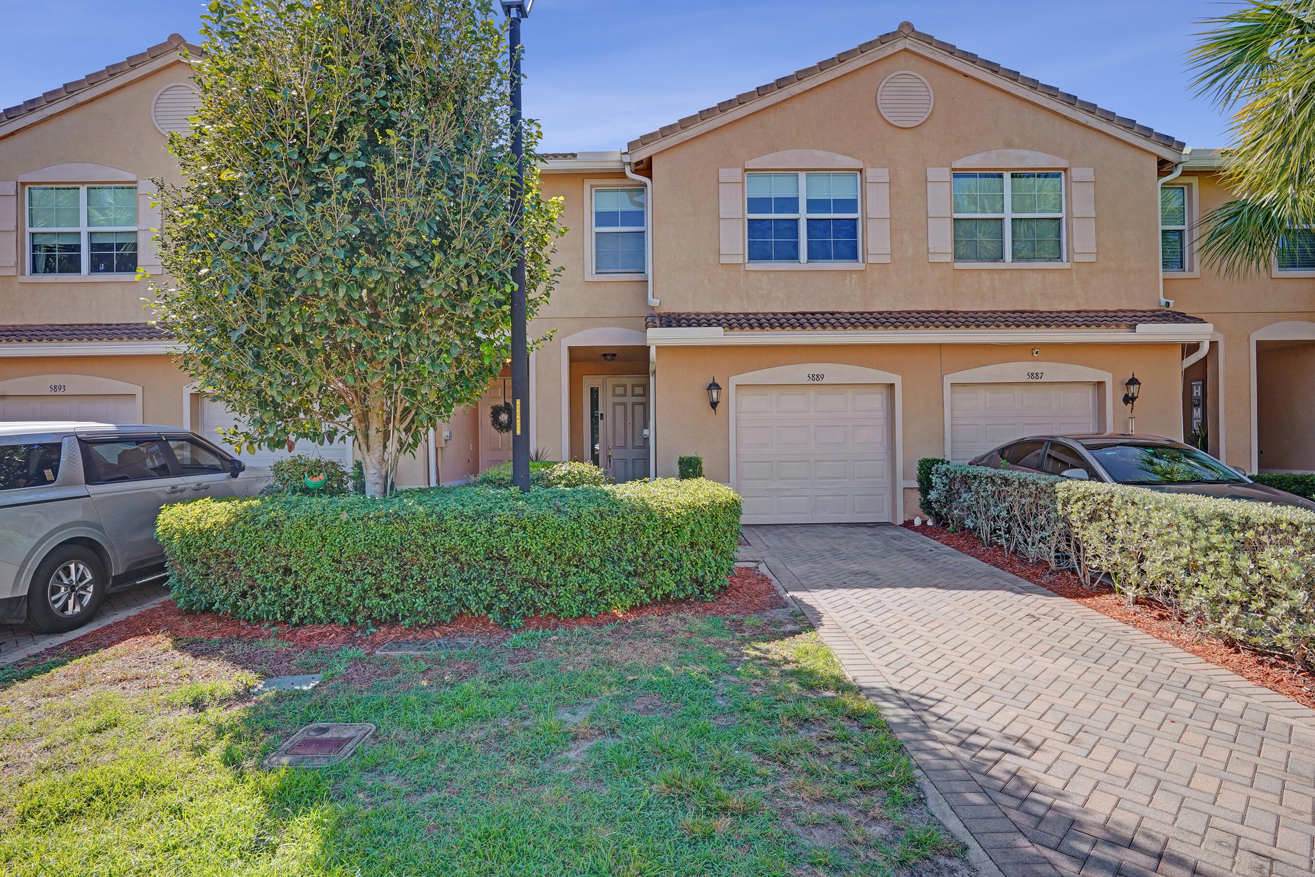 5889 Monterra Clb Lake Worth, FL 33463