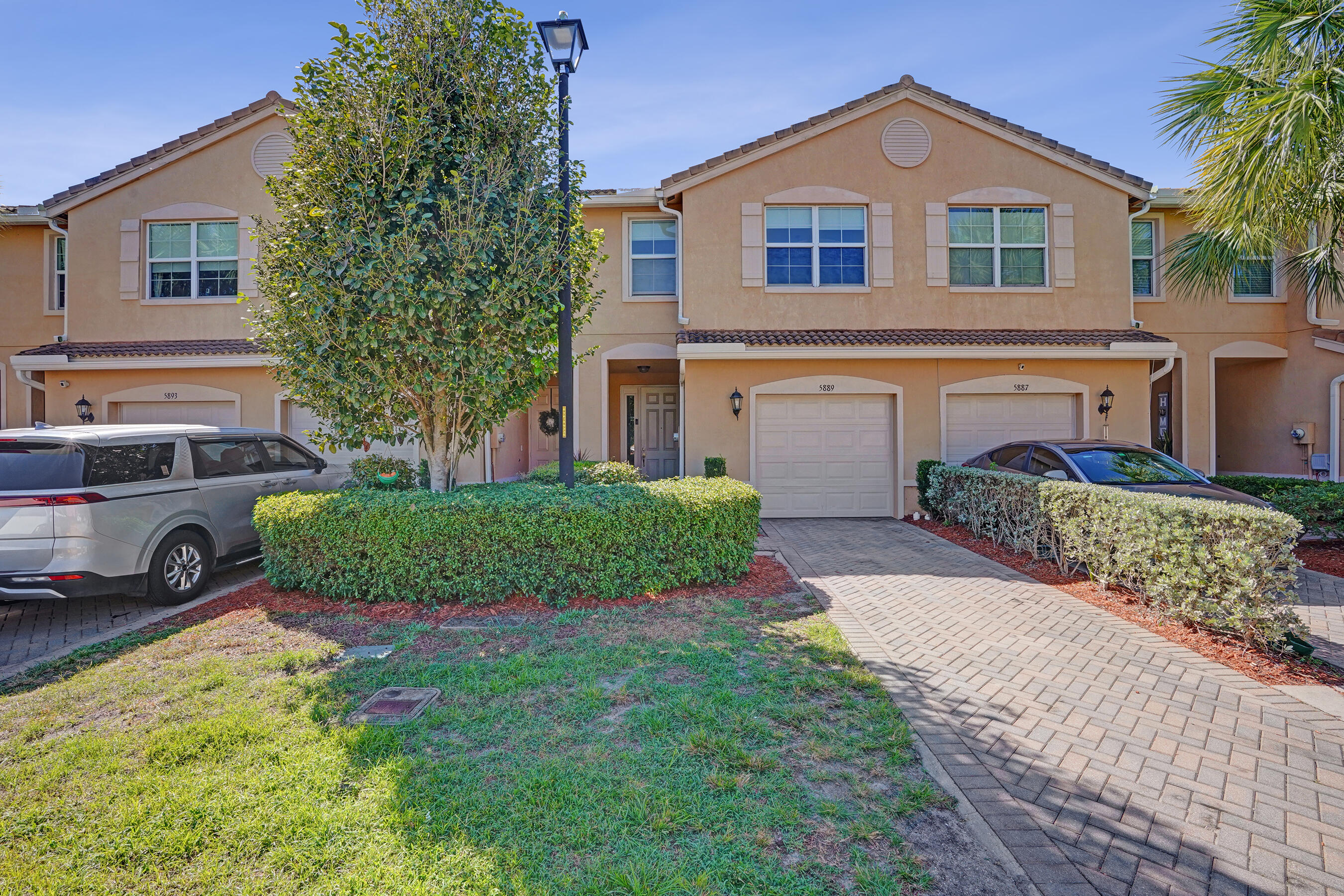 5889 Monterra Clb Lake Worth, FL 33463