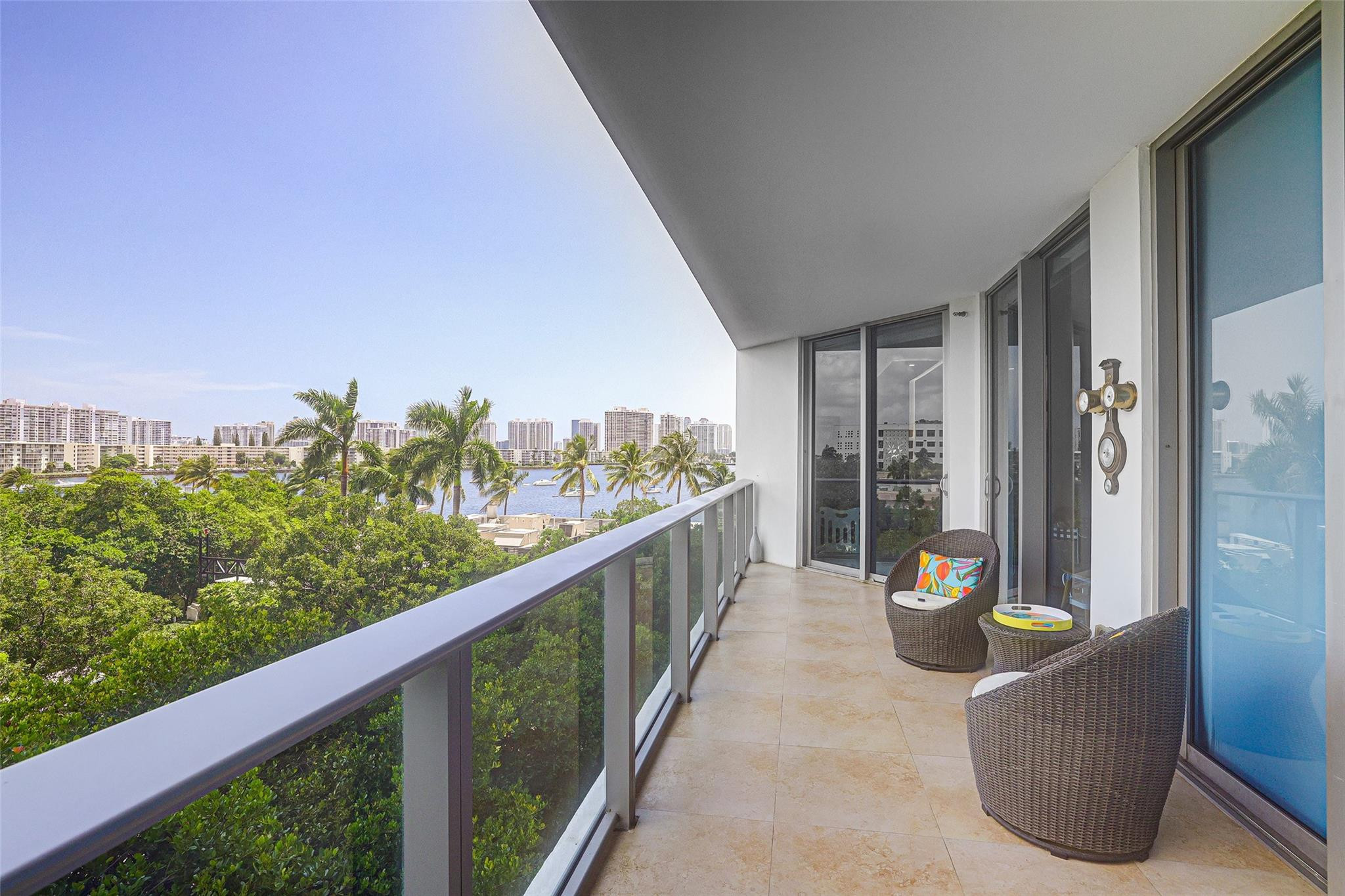 image Marina Palms Residences North Condo22