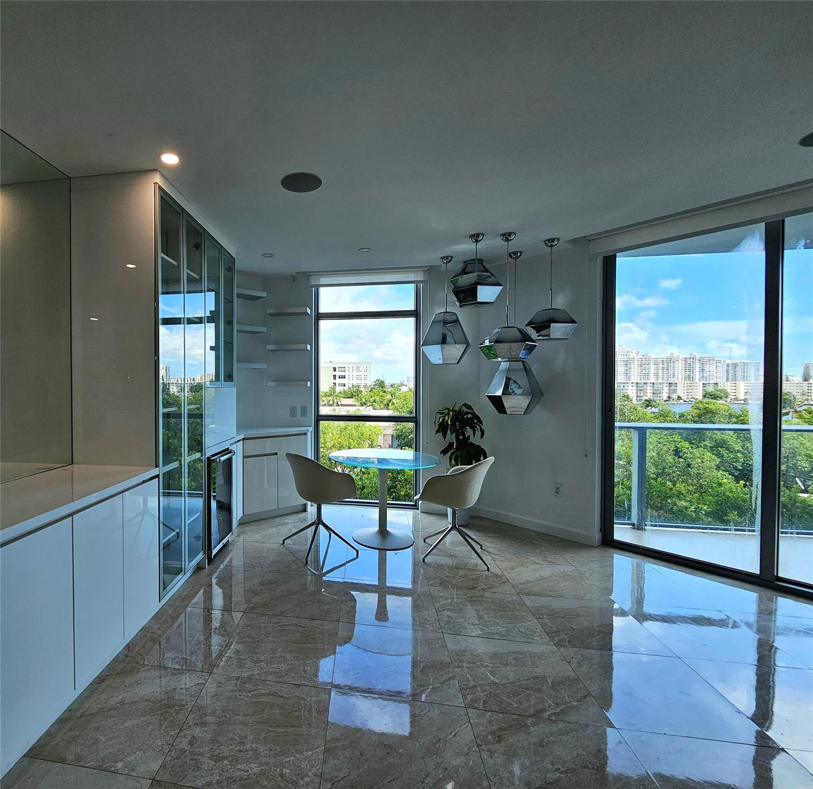image Marina Palms Residences North Condo7