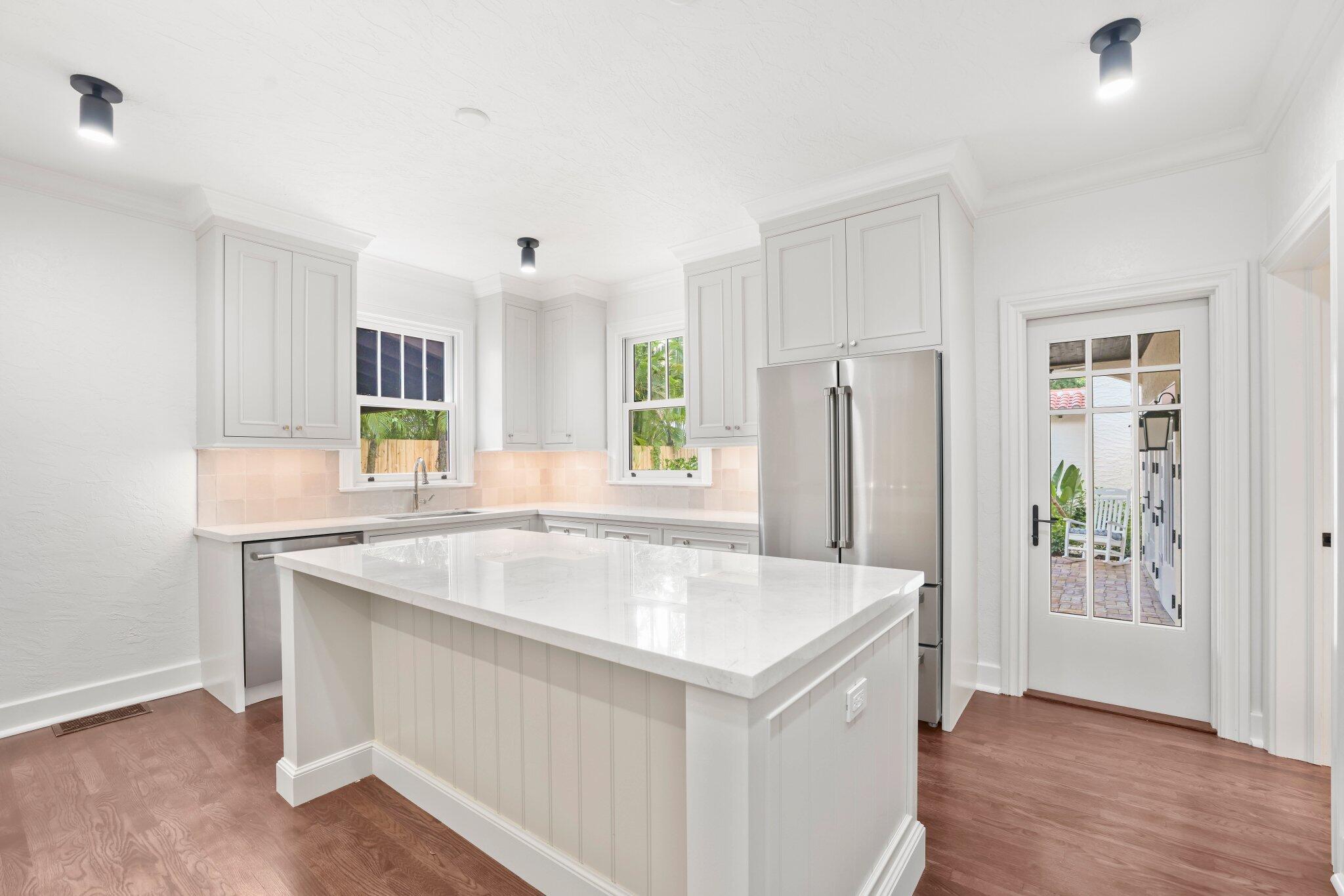 429 30th West Palm Beach, FL 33407