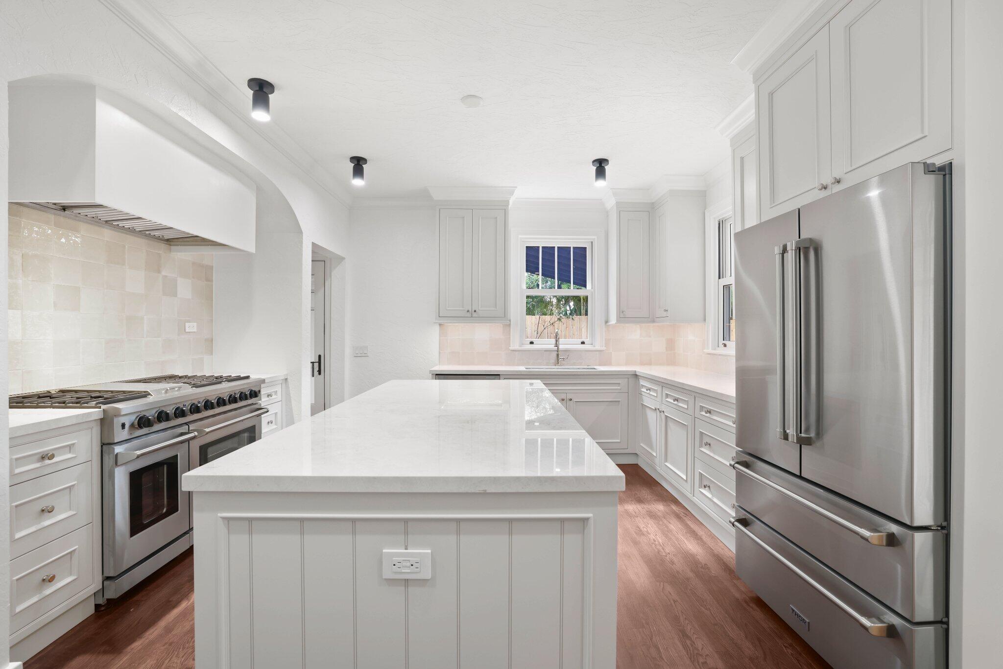 429 30th West Palm Beach, FL 33407