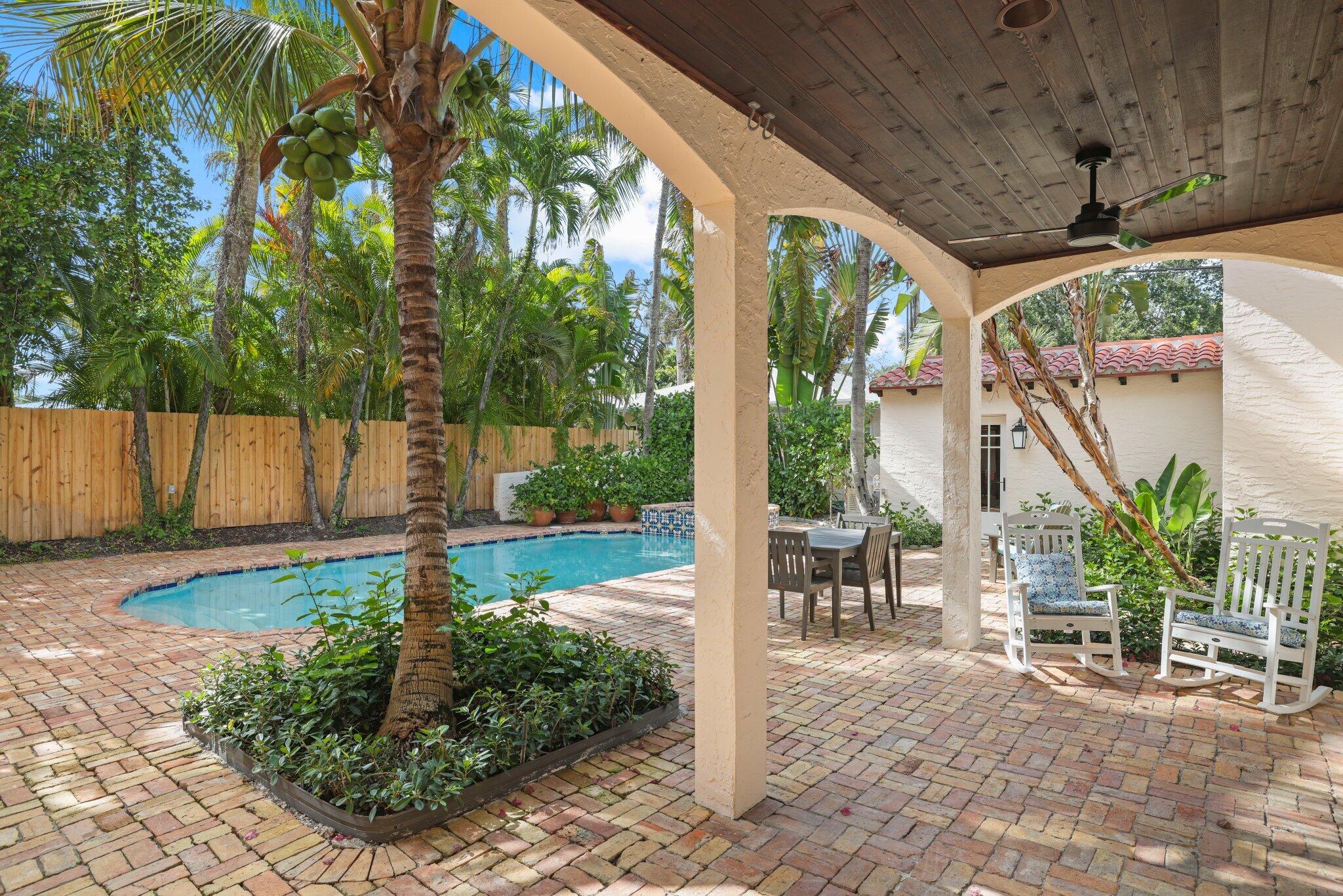 429 30th West Palm Beach, FL 33407