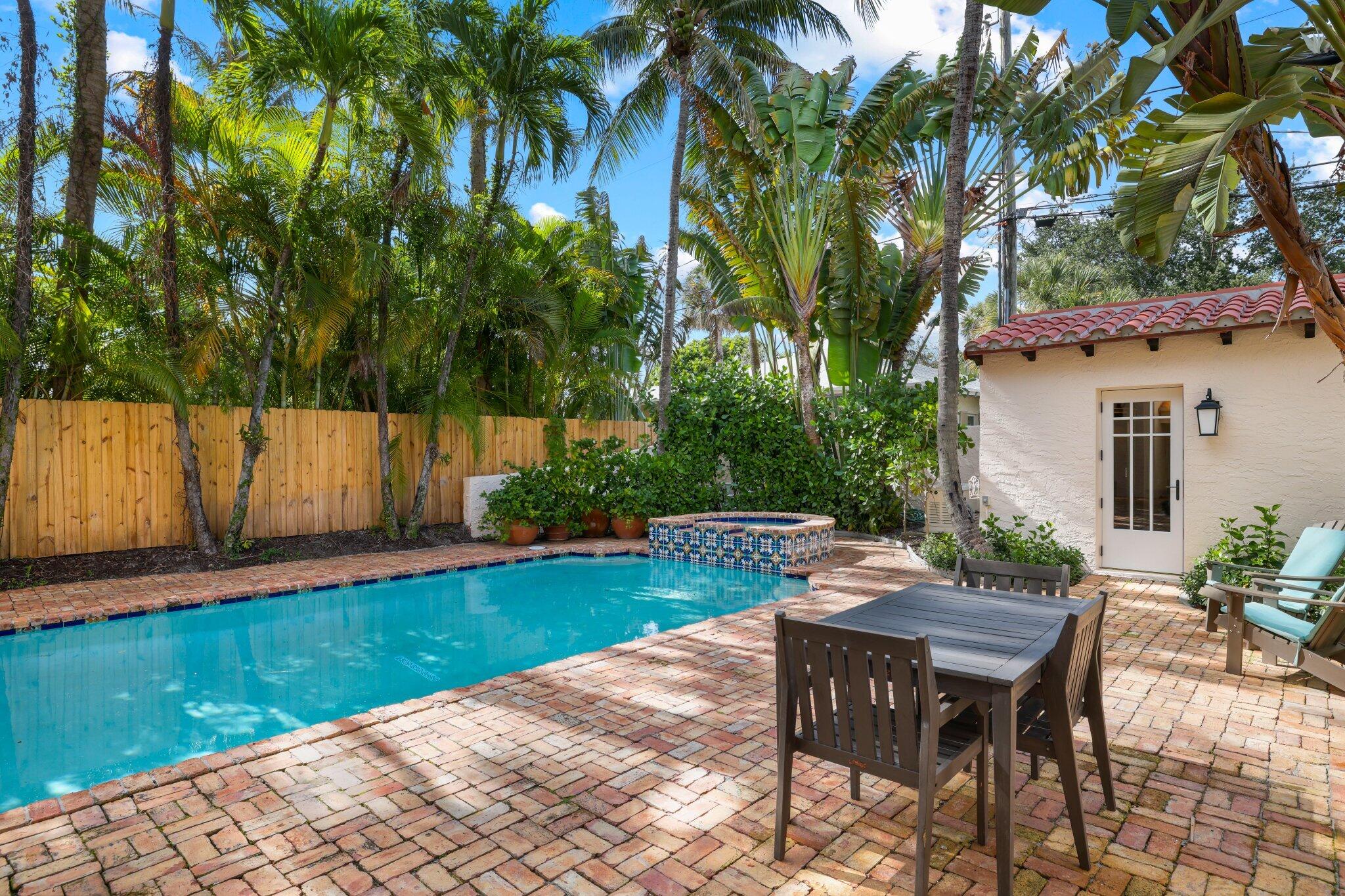 429 30th West Palm Beach, FL 33407