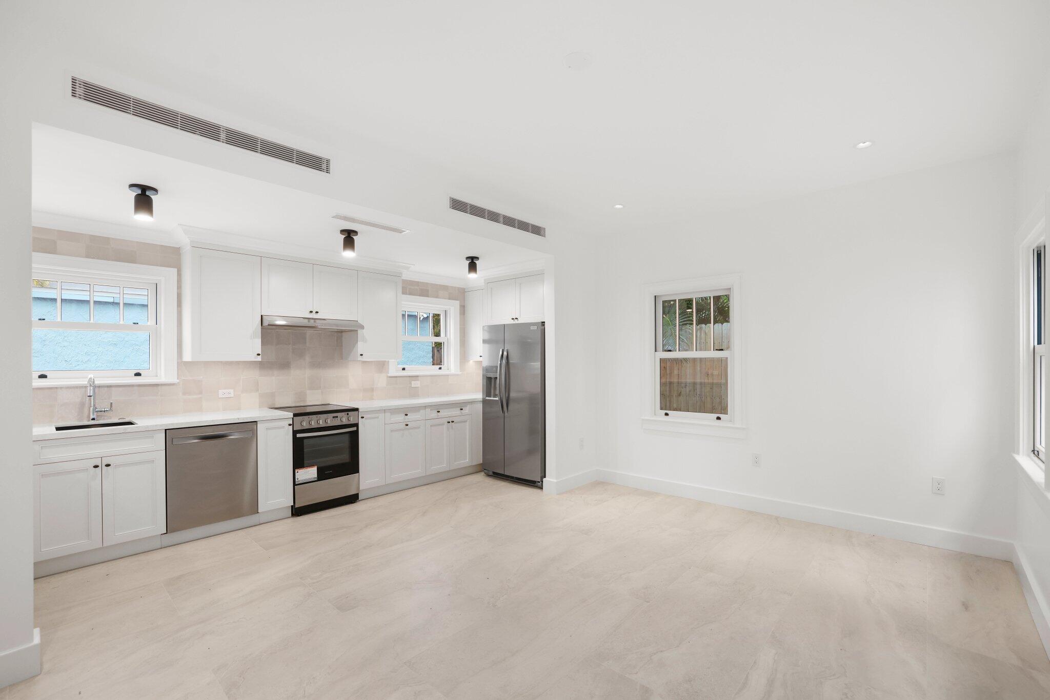 429 30th West Palm Beach, FL 33407