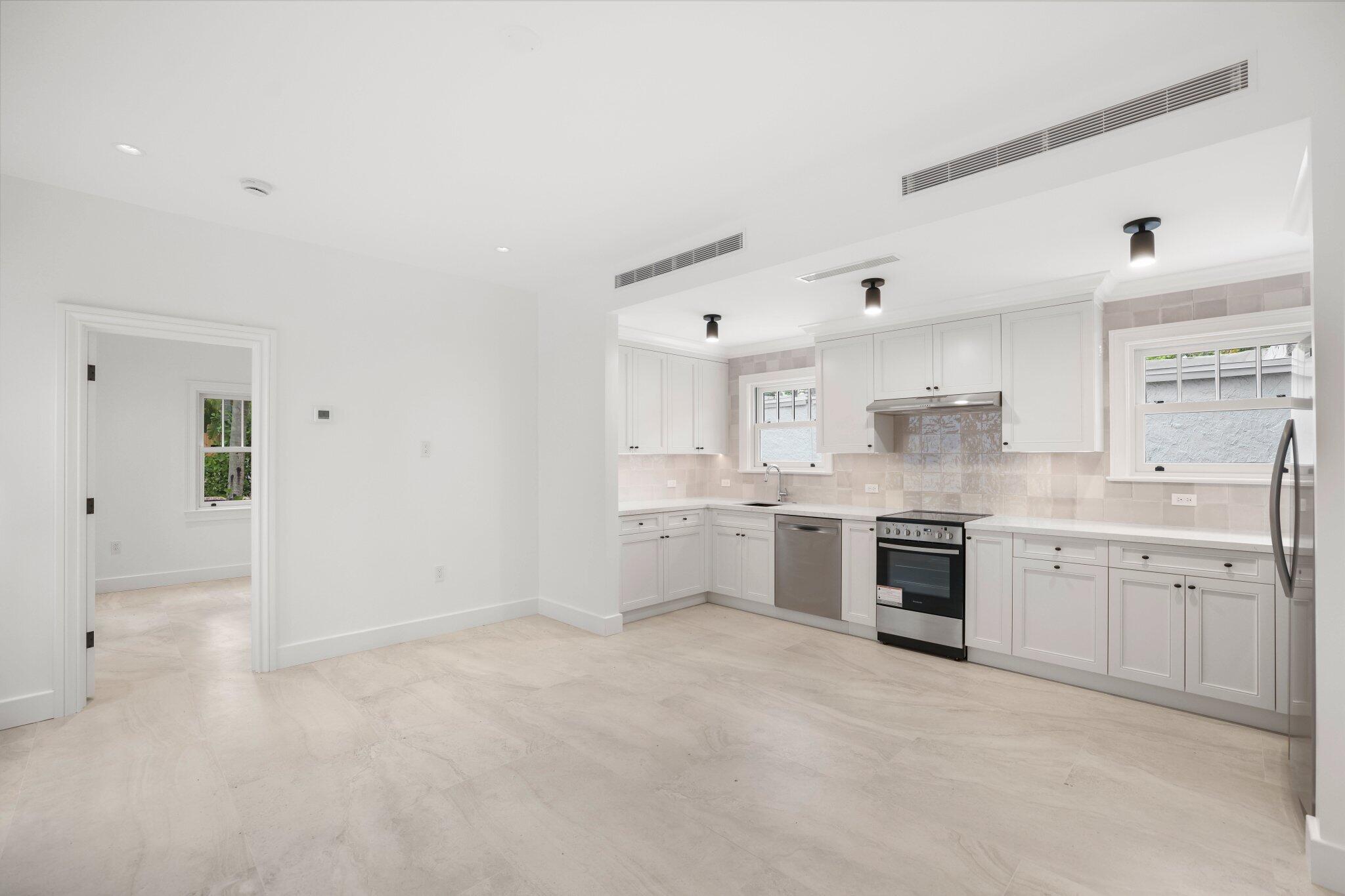 429 30th West Palm Beach, FL 33407