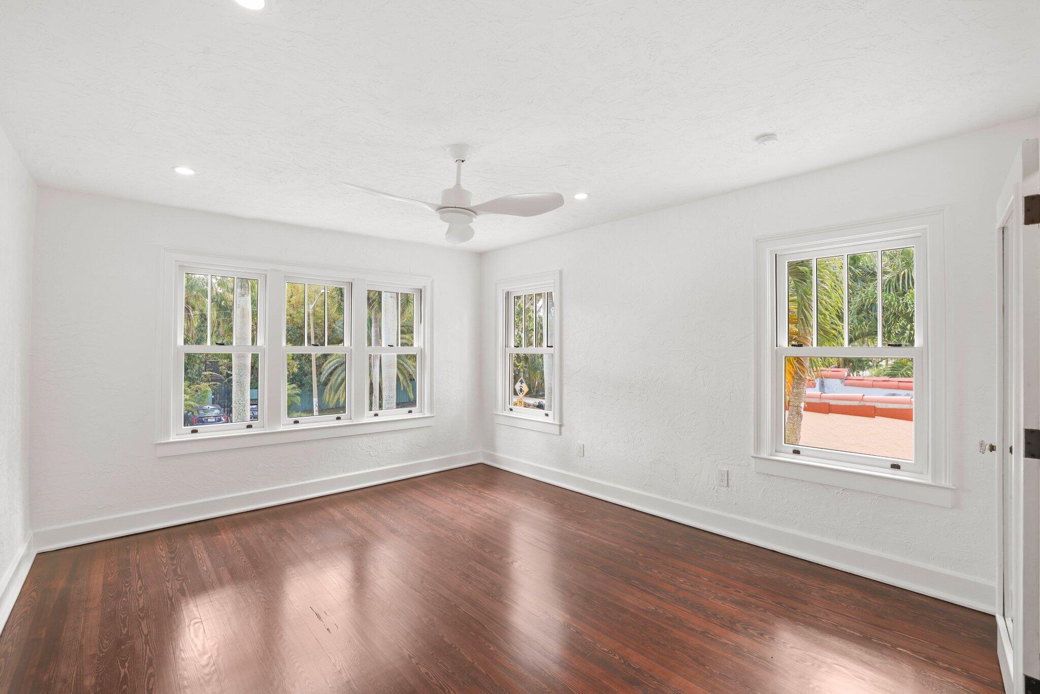 429 30th West Palm Beach, FL 33407