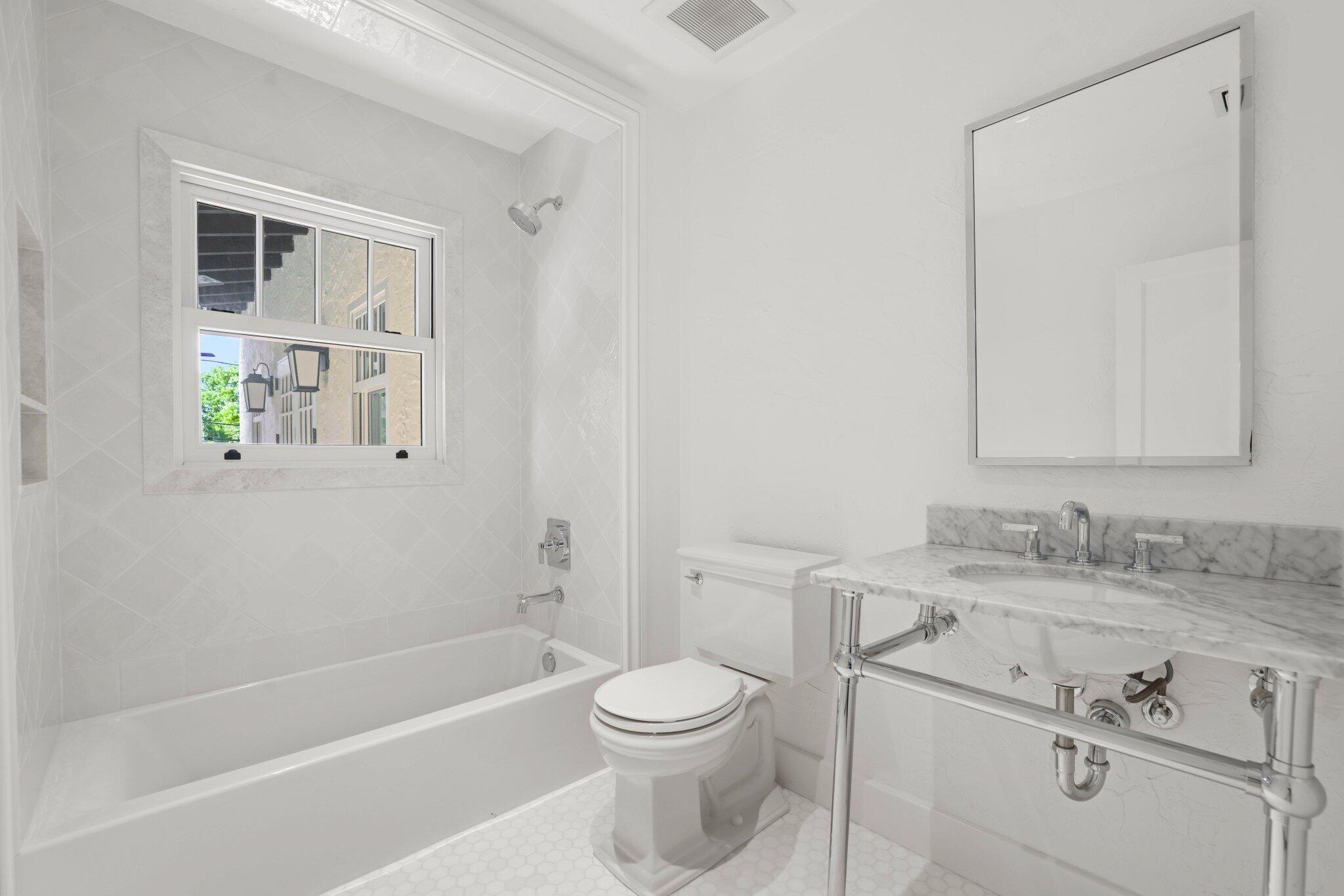 429 30th West Palm Beach, FL 33407