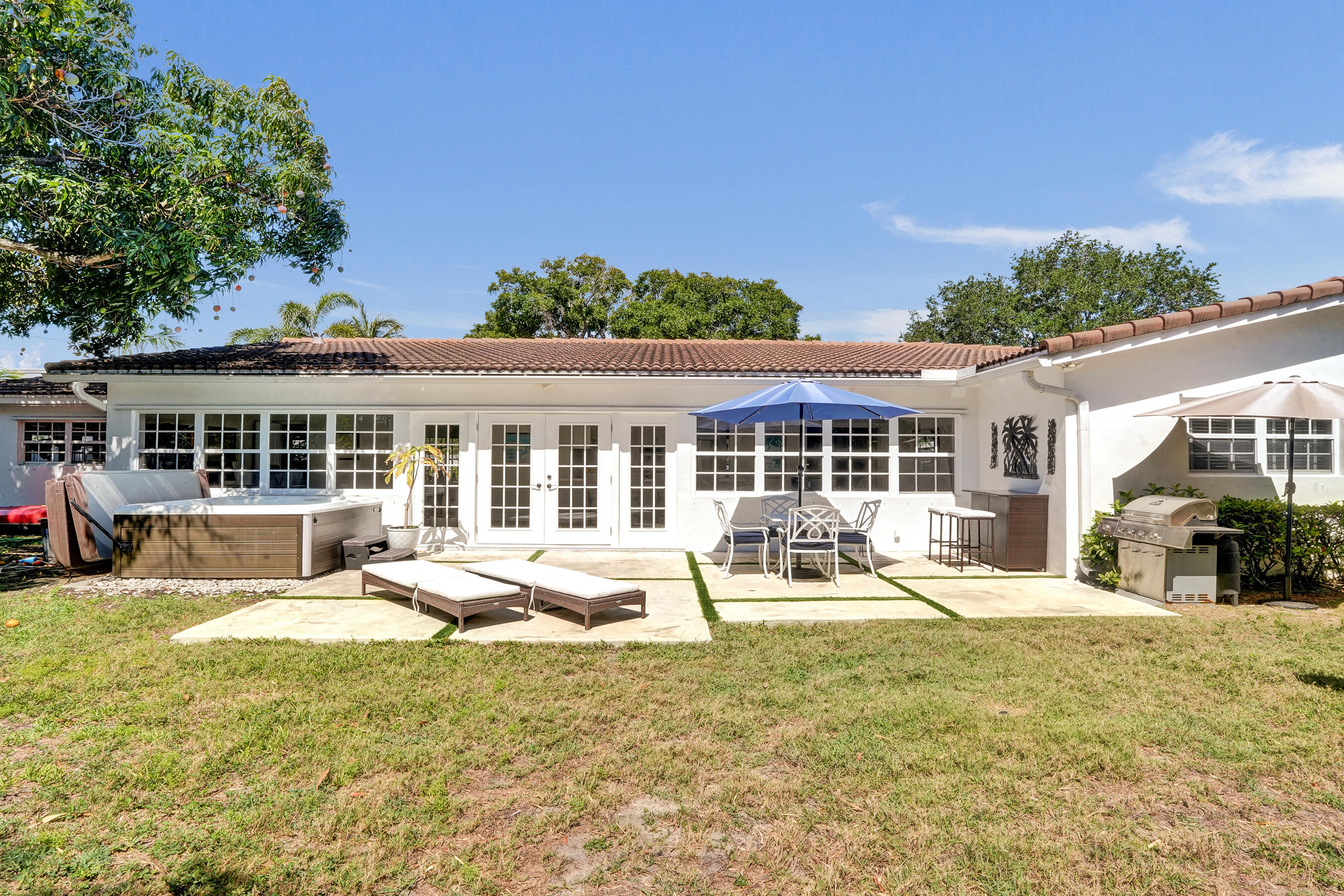 3930 NE 21st Fort Lauderdale, FL 33308