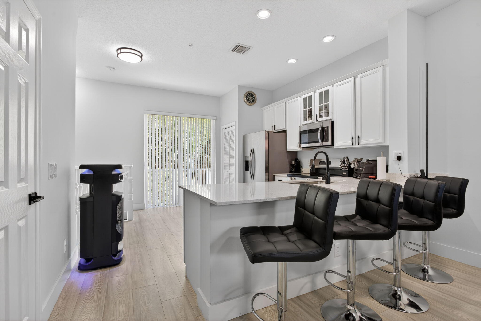 2457 NE 14th #2457