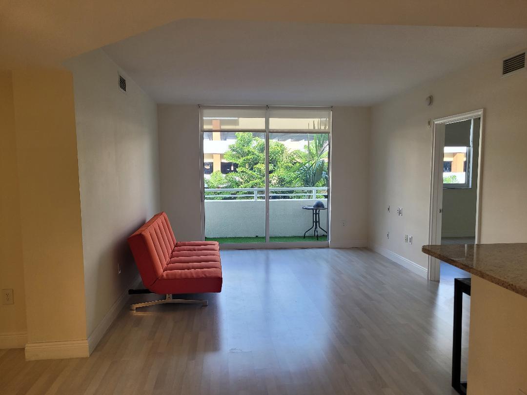 image The Venture at Aventura5