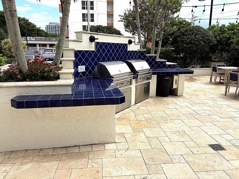 3000 E Sunrise #17F Fort Lauderdale, FL 33304