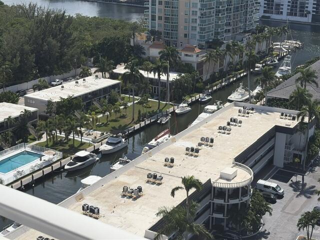 3000 E Sunrise #17F Fort Lauderdale, FL 33304