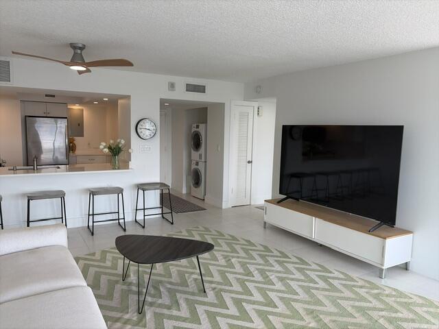3000 E Sunrise #17F Fort Lauderdale, FL 33304
