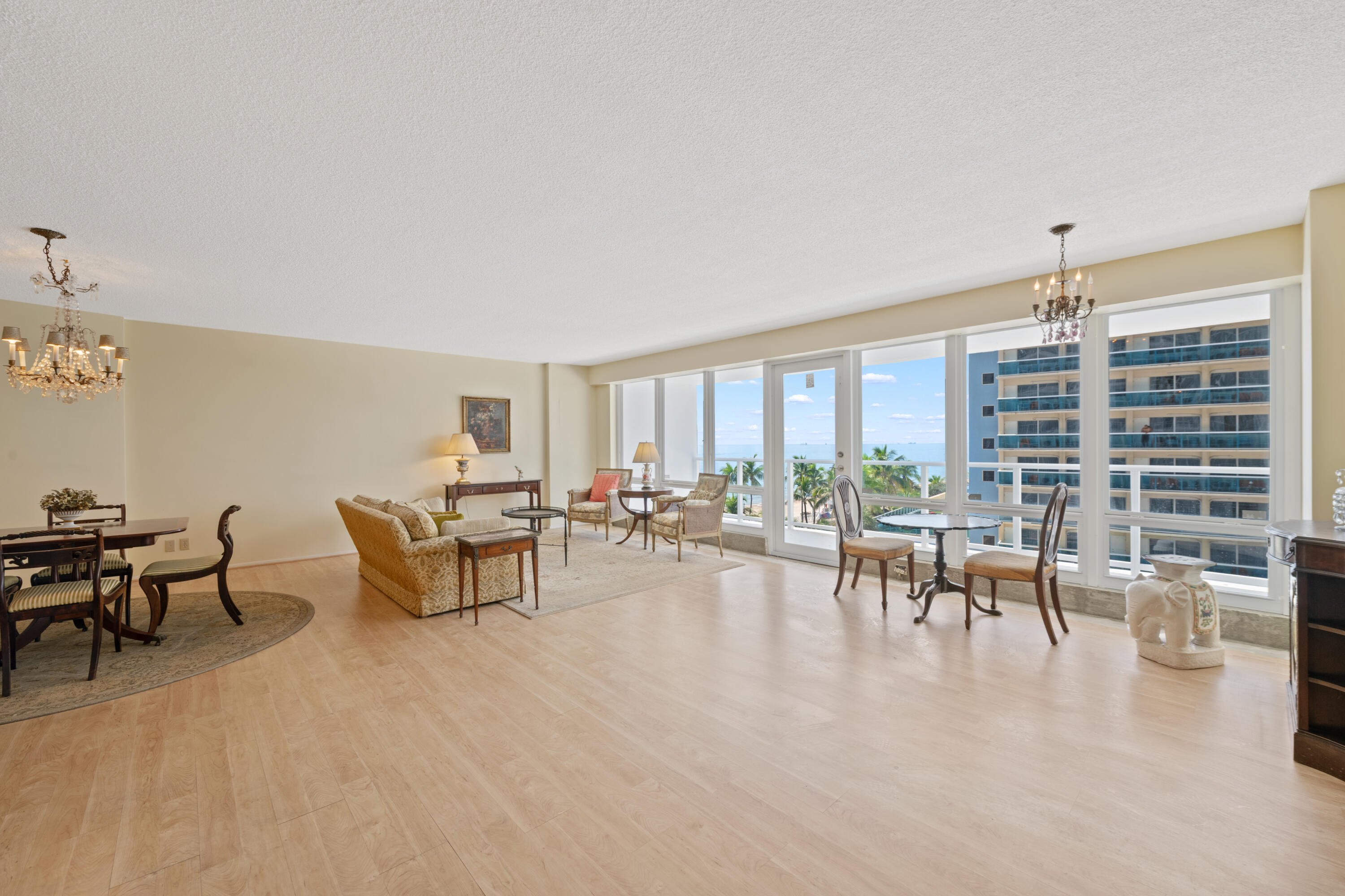 4100 Galt Ocean Dr #408
