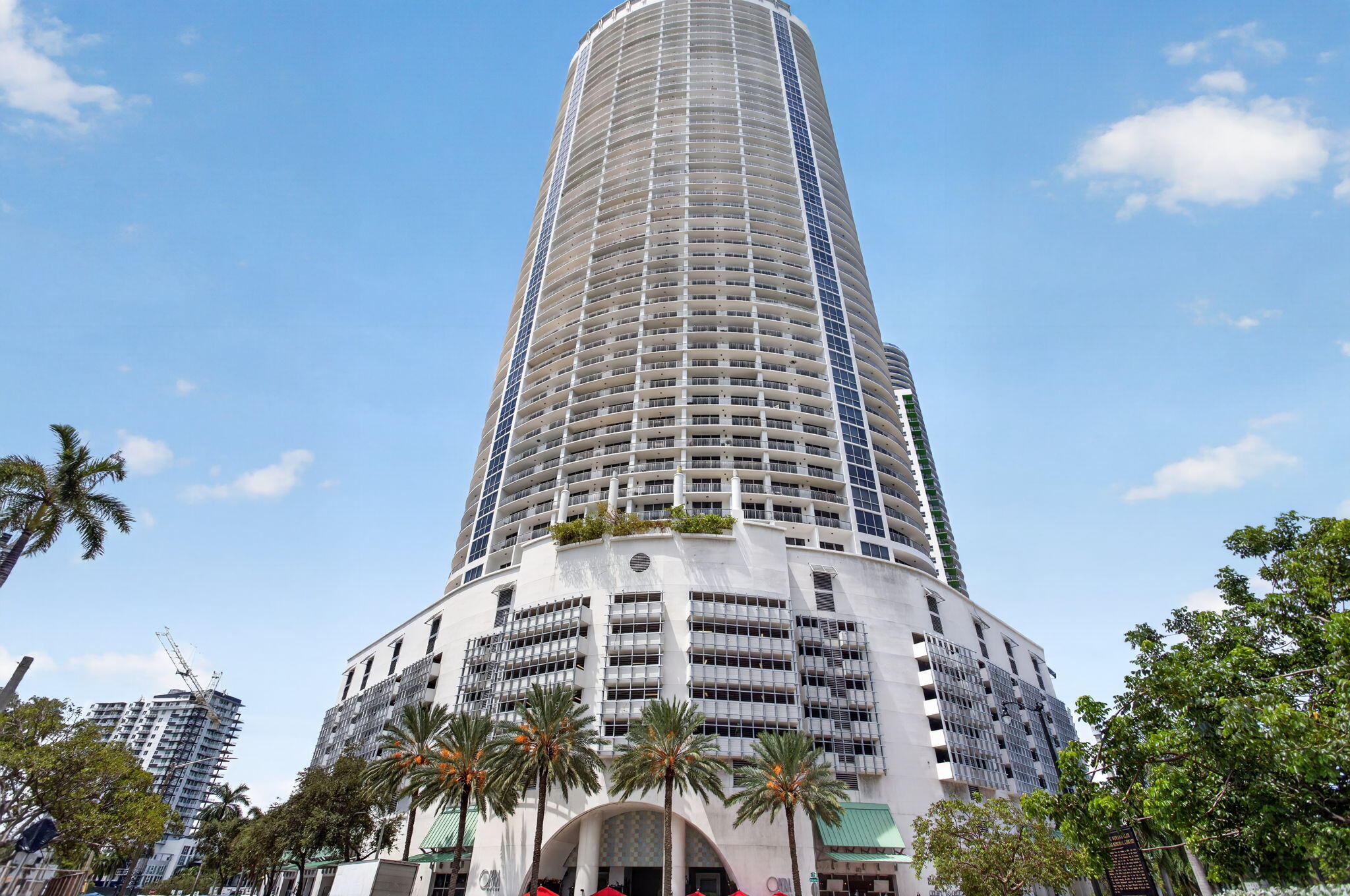 1750 N Bayshore Dr #4109