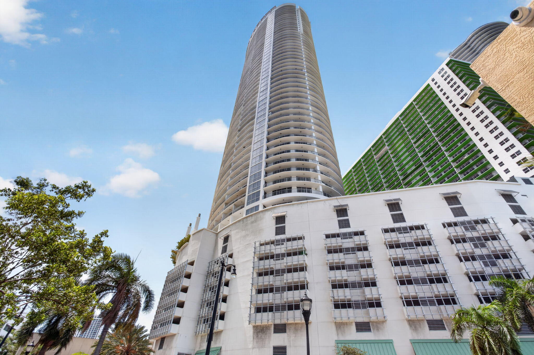 image Opera Tower1