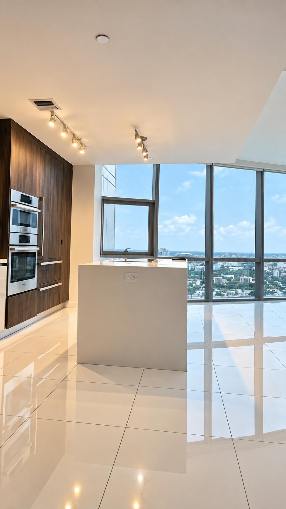 image Paramount Miami Worldcenter3