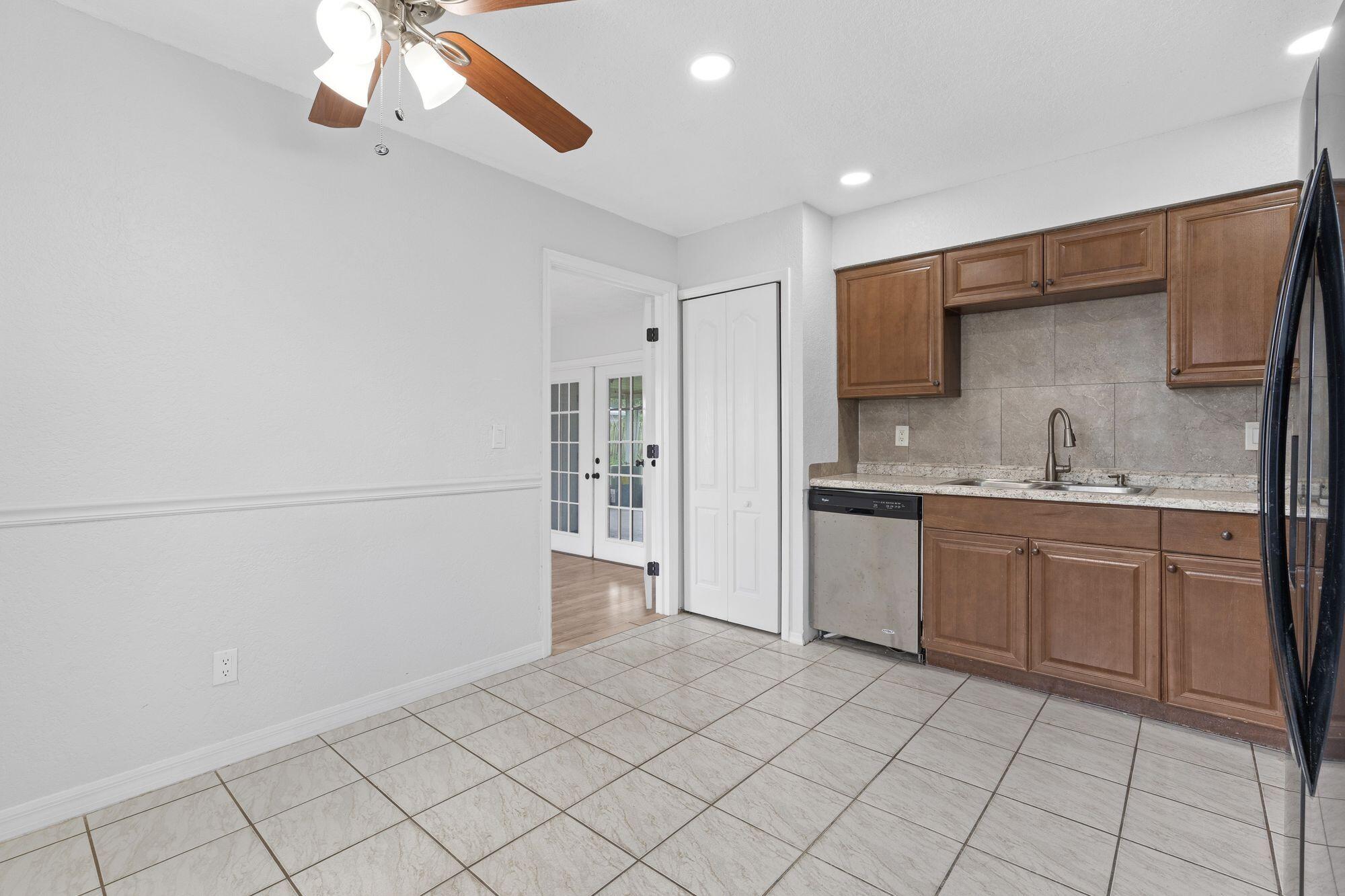 365 16th St Vero Beach, FL 32962