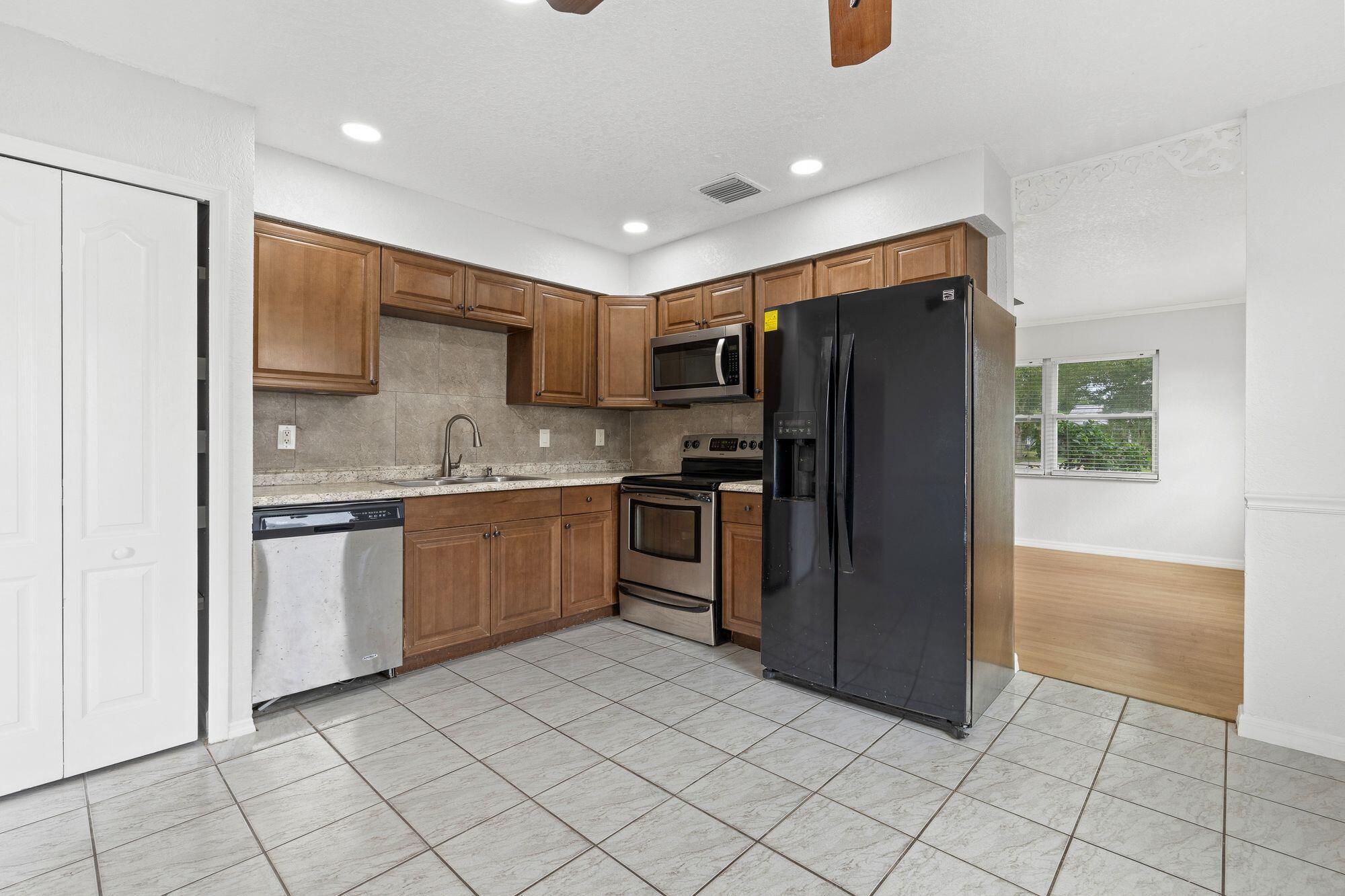 365 16th St Vero Beach, FL 32962