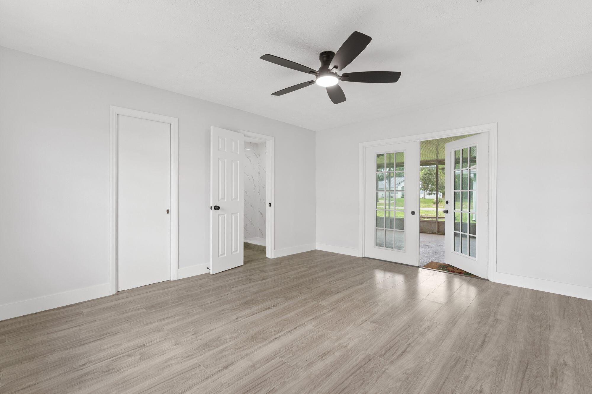 365 16th St Vero Beach, FL 32962