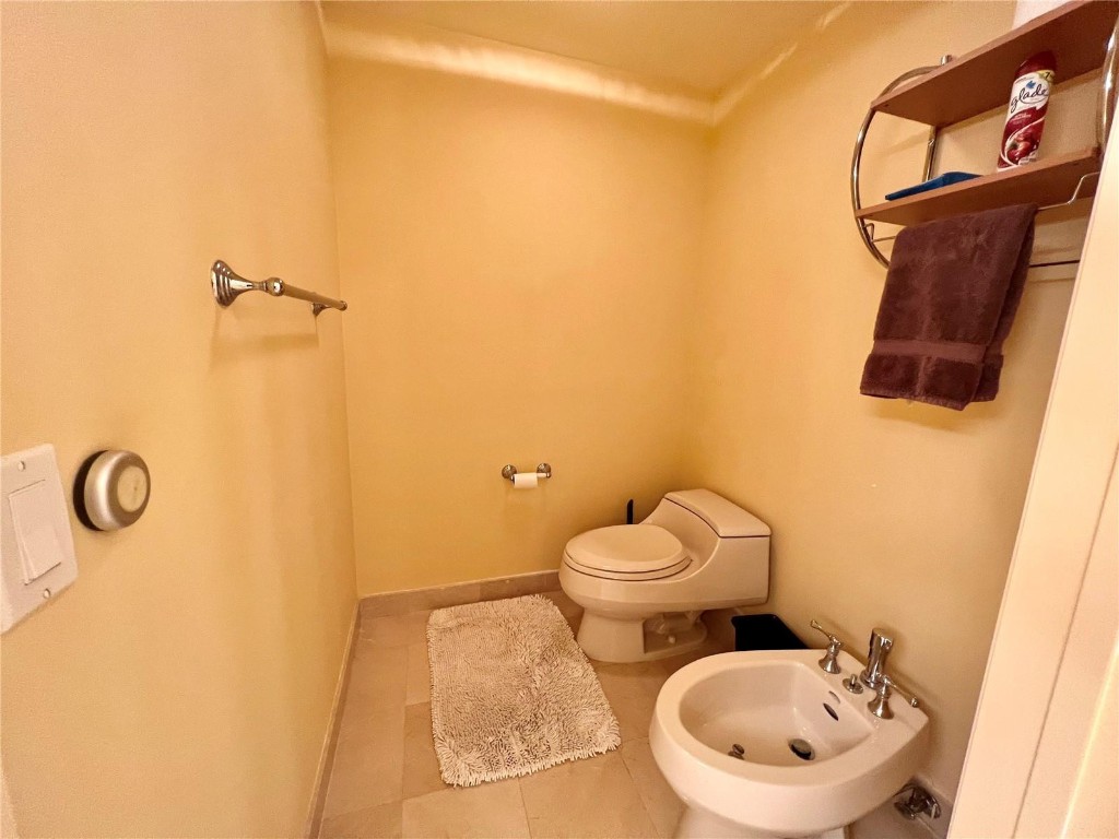 6001 N Ocean Dr #706 Hollywood, FL 33019