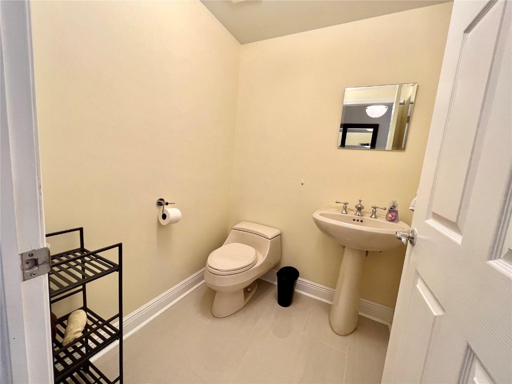 6001 N Ocean Dr #706 Hollywood, FL 33019