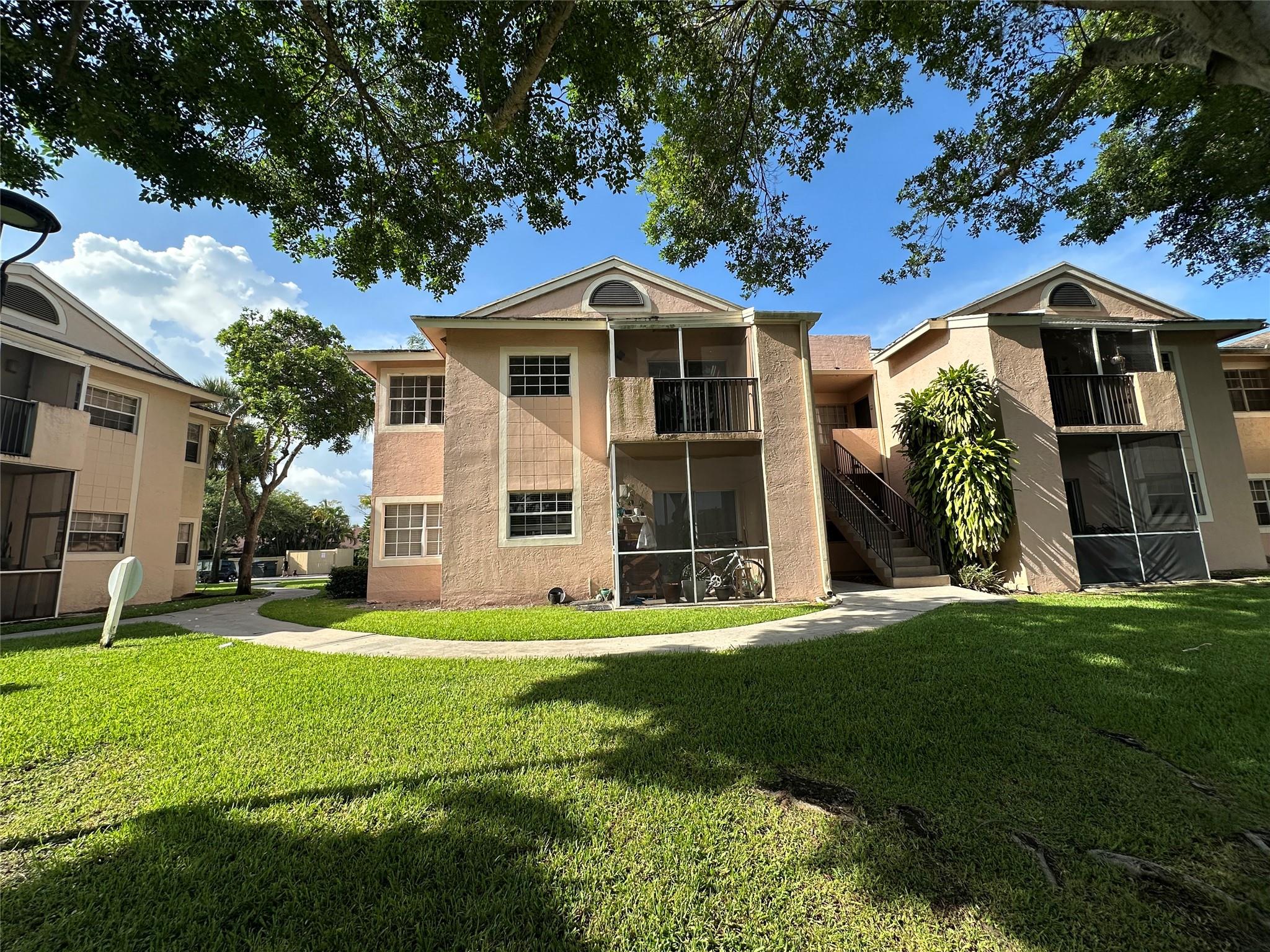 641 Cypress Lk Blvd #K