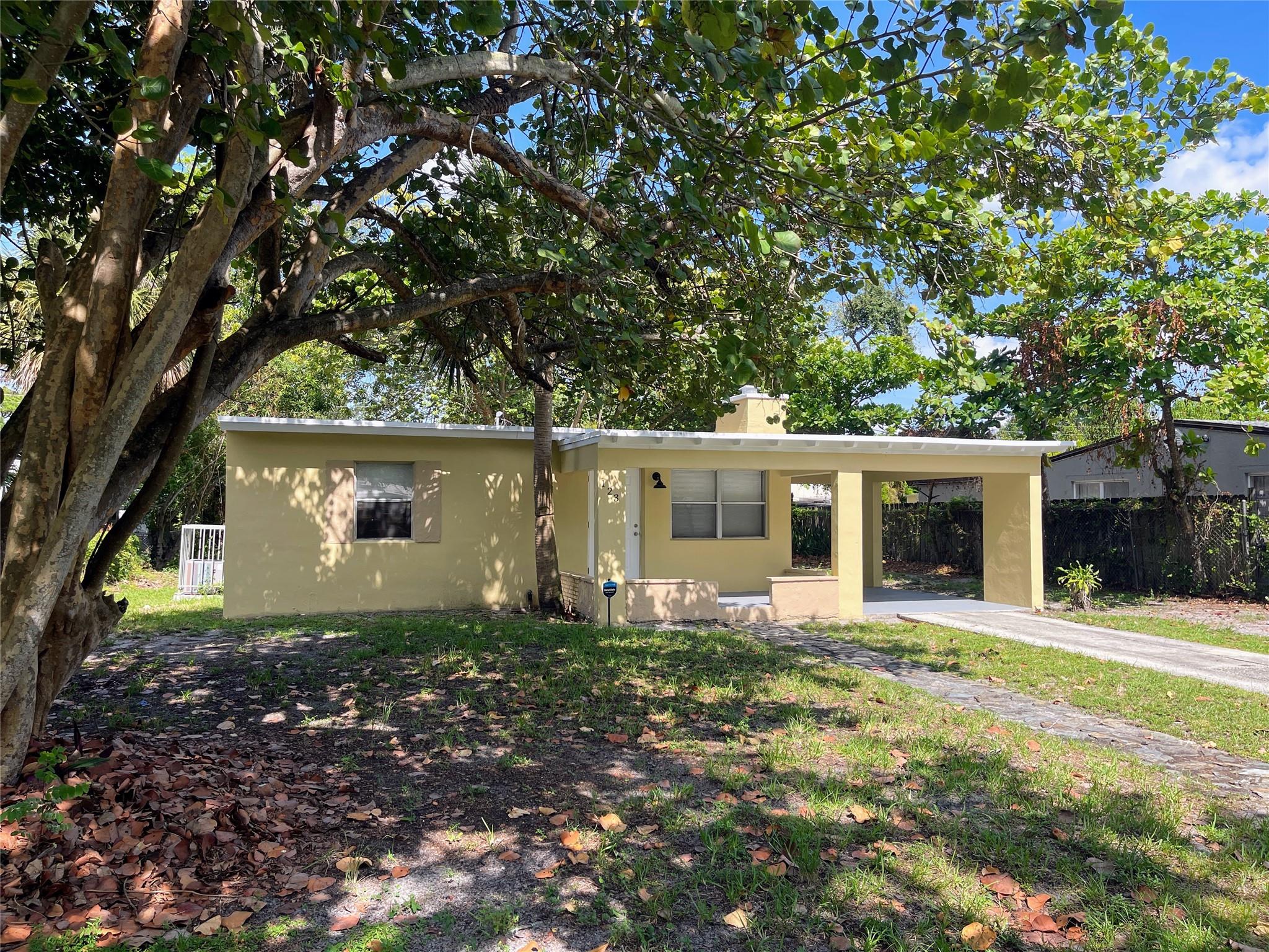 123 SW 21st Way