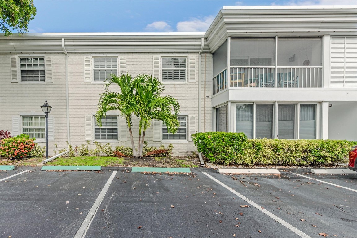 6437 Bay Clb Dr #3 Fort Lauderdale, FL 33308