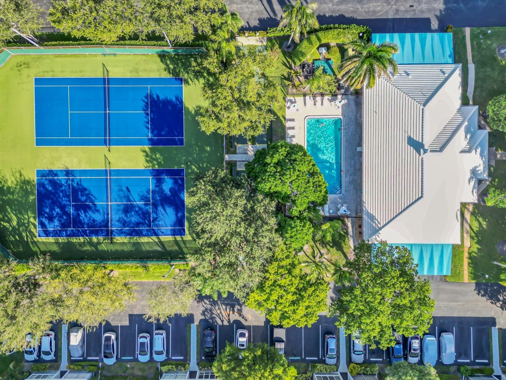 6437 Bay Clb Dr #3 Fort Lauderdale, FL 33308