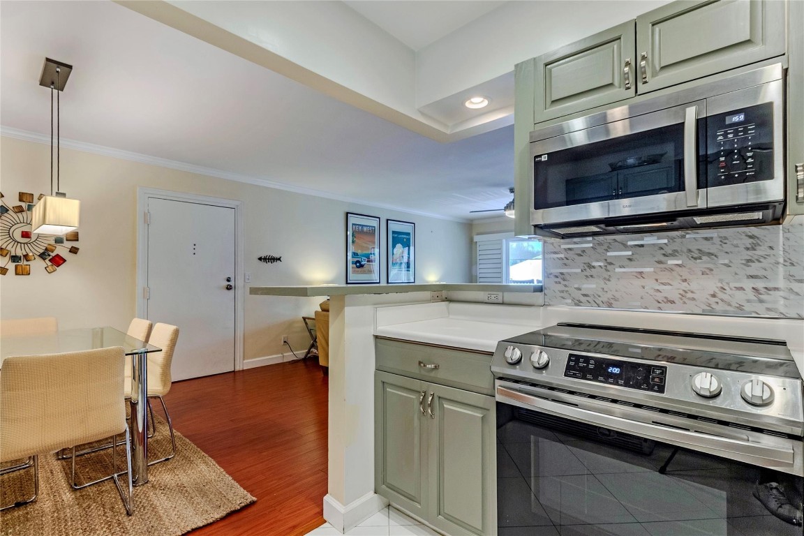 6437 Bay Clb Dr #3 Fort Lauderdale, FL 33308