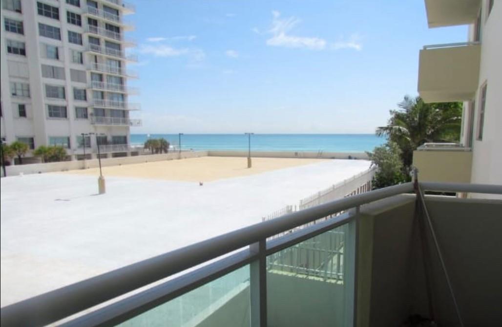 3001 S Ocean Dr #207