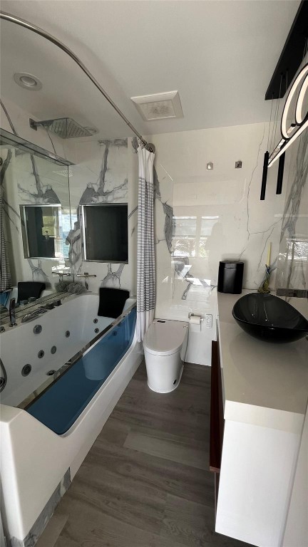 1041 Hillsboro Mile #3 Hillsboro Beach, FL 33062