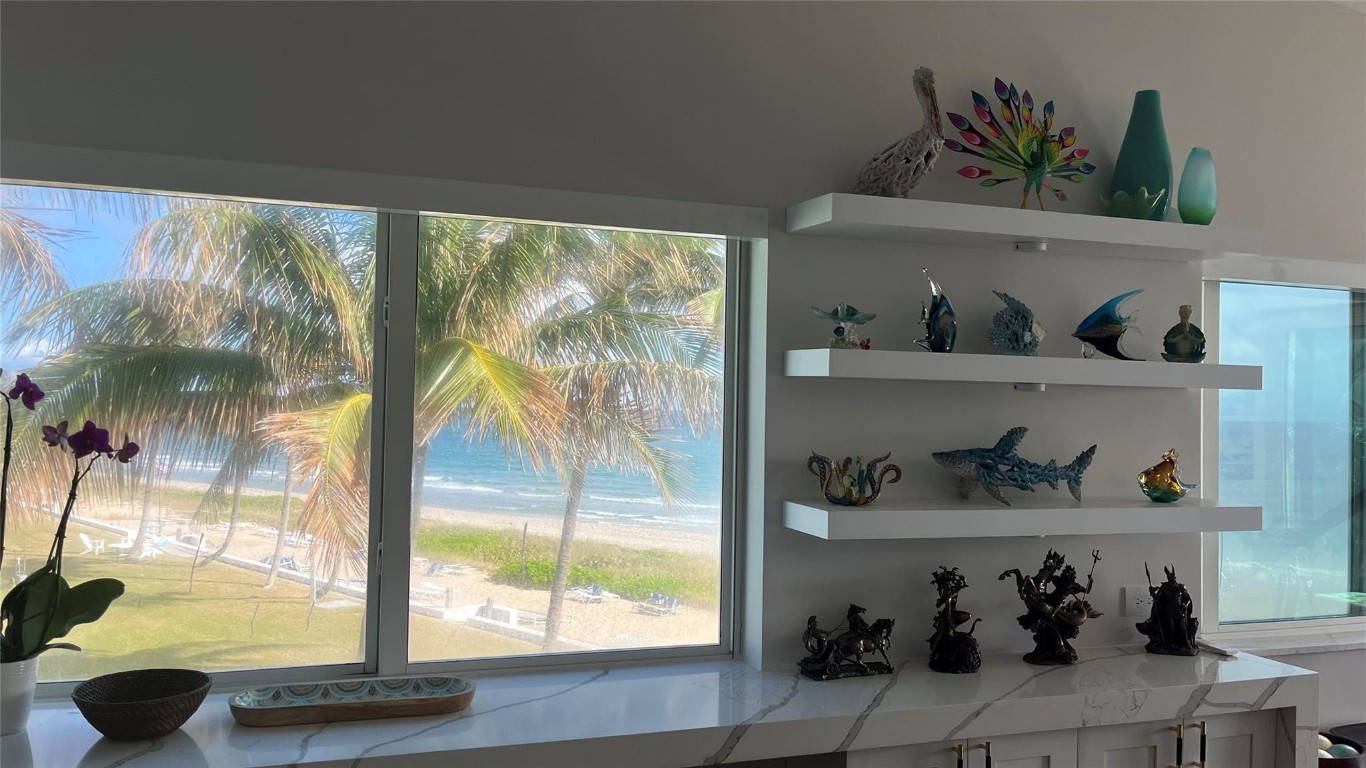 1041 Hillsboro Mile #3 Hillsboro Beach, FL 33062